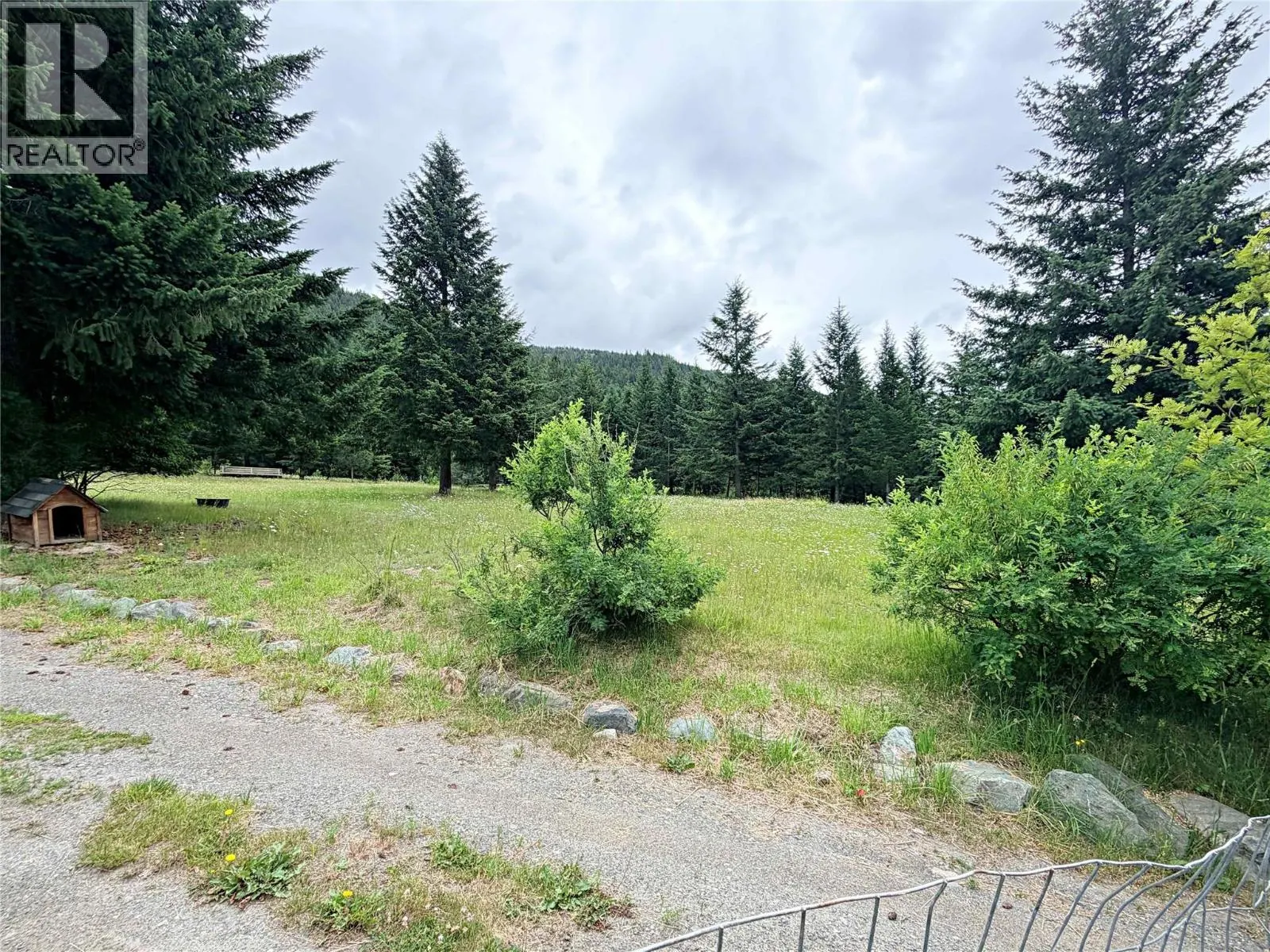 5420 Heffley Louis Creek Road