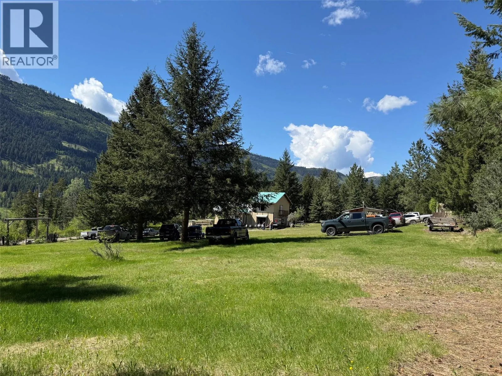 5420 Heffley Louis Creek Road