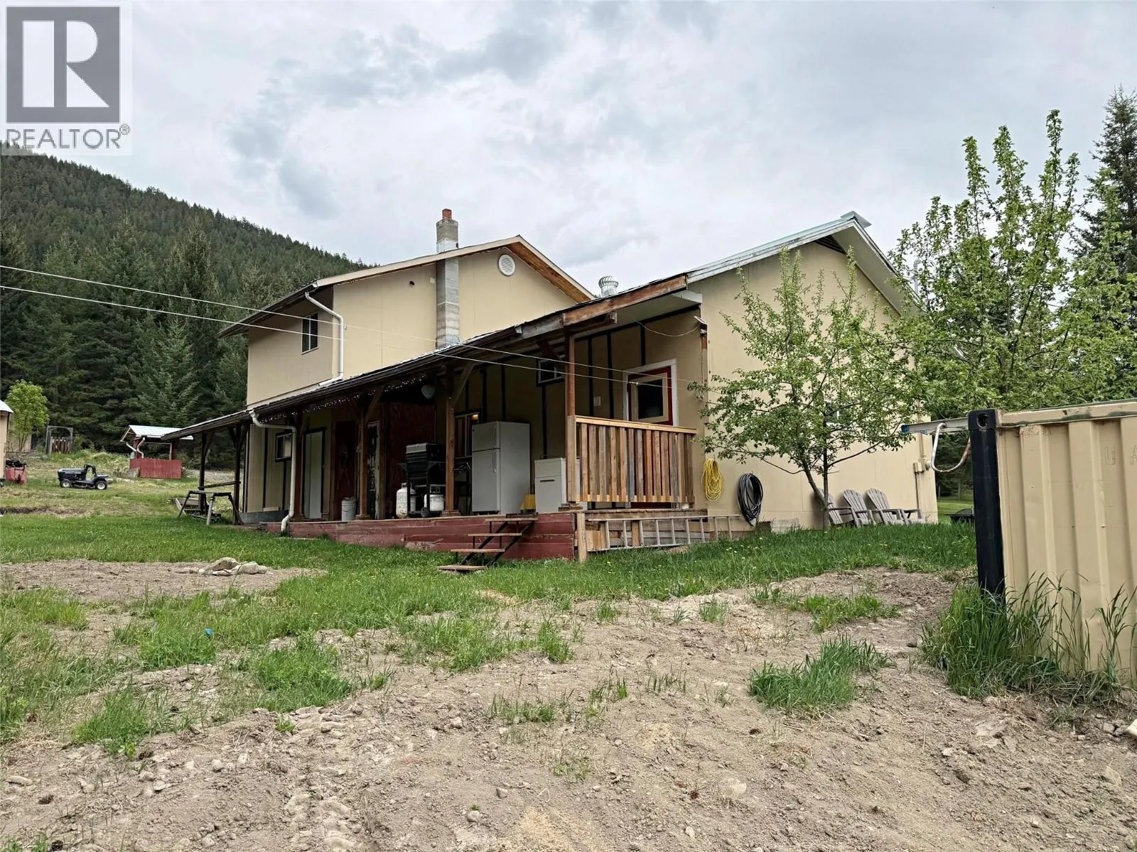 5420 Heffley Louis Creek Road