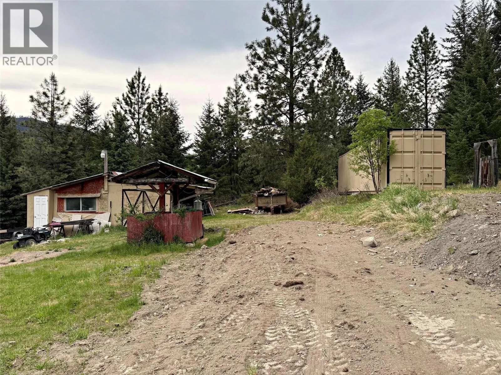 5420 Heffley Louis Creek Road