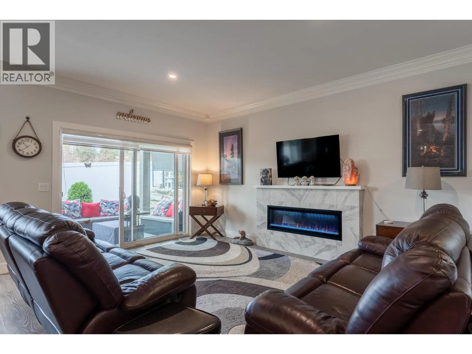 3369 Hawks Crescent