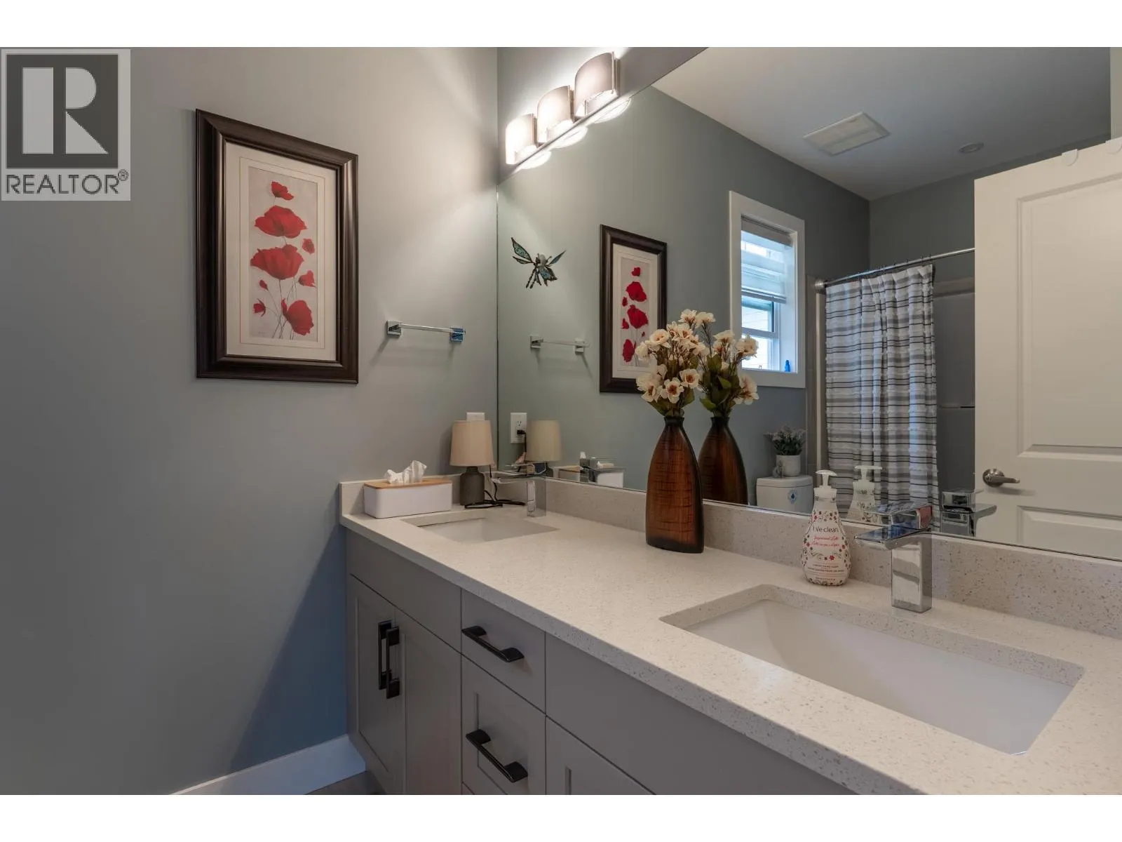 3369 Hawks Crescent