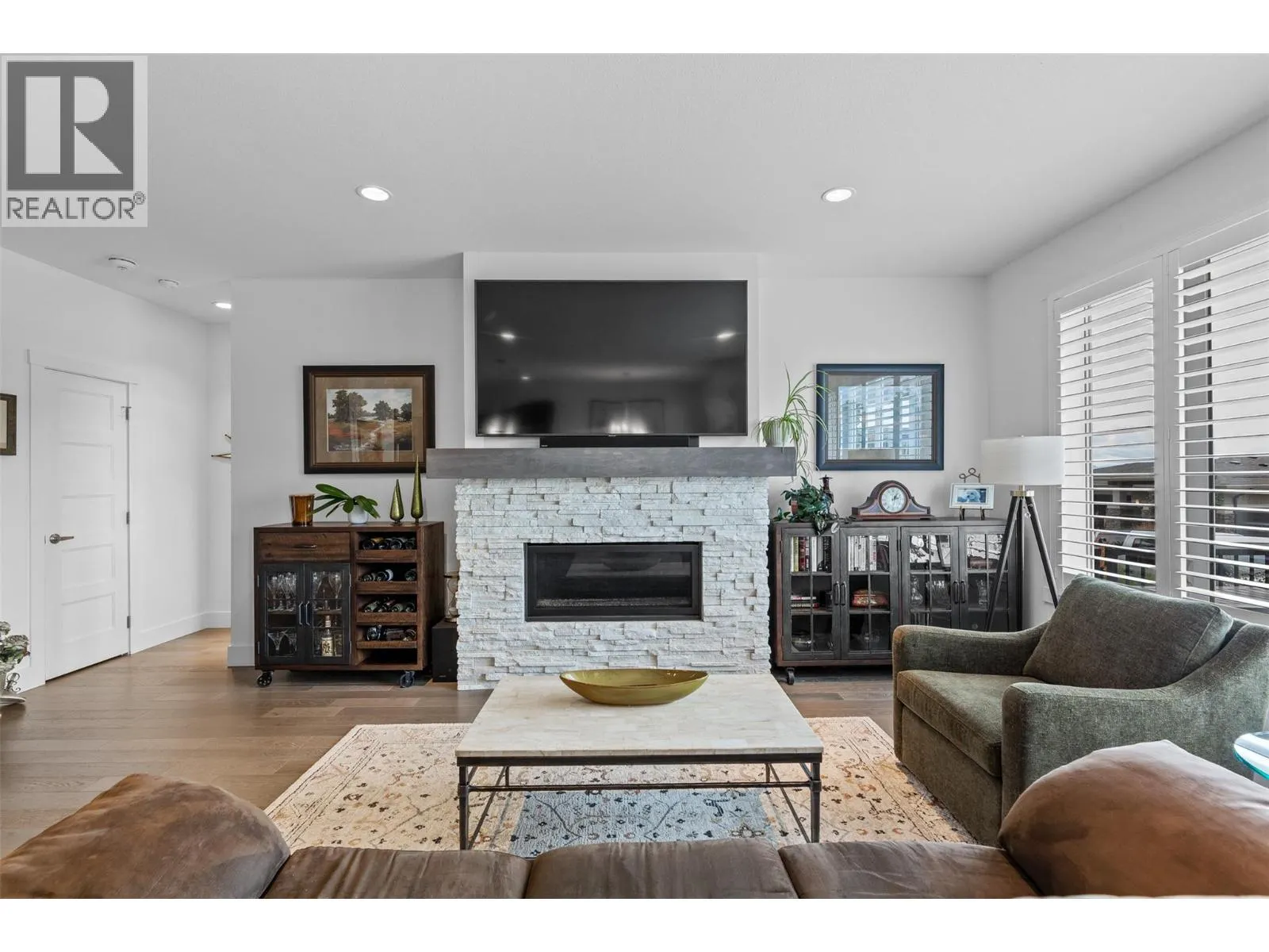 1640 Winter Lane