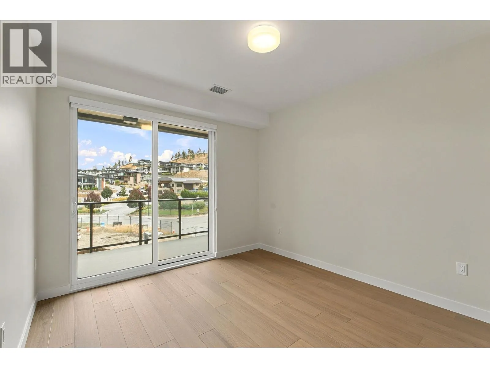 9654 Benchland Drive Unit# 306