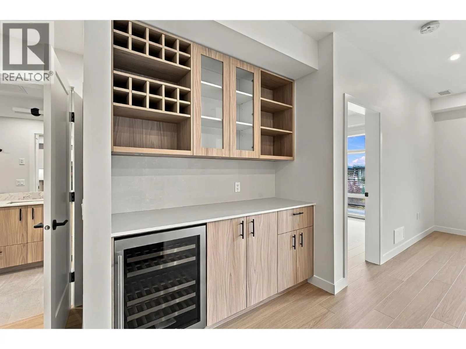 9654 Benchland Drive Unit# 306