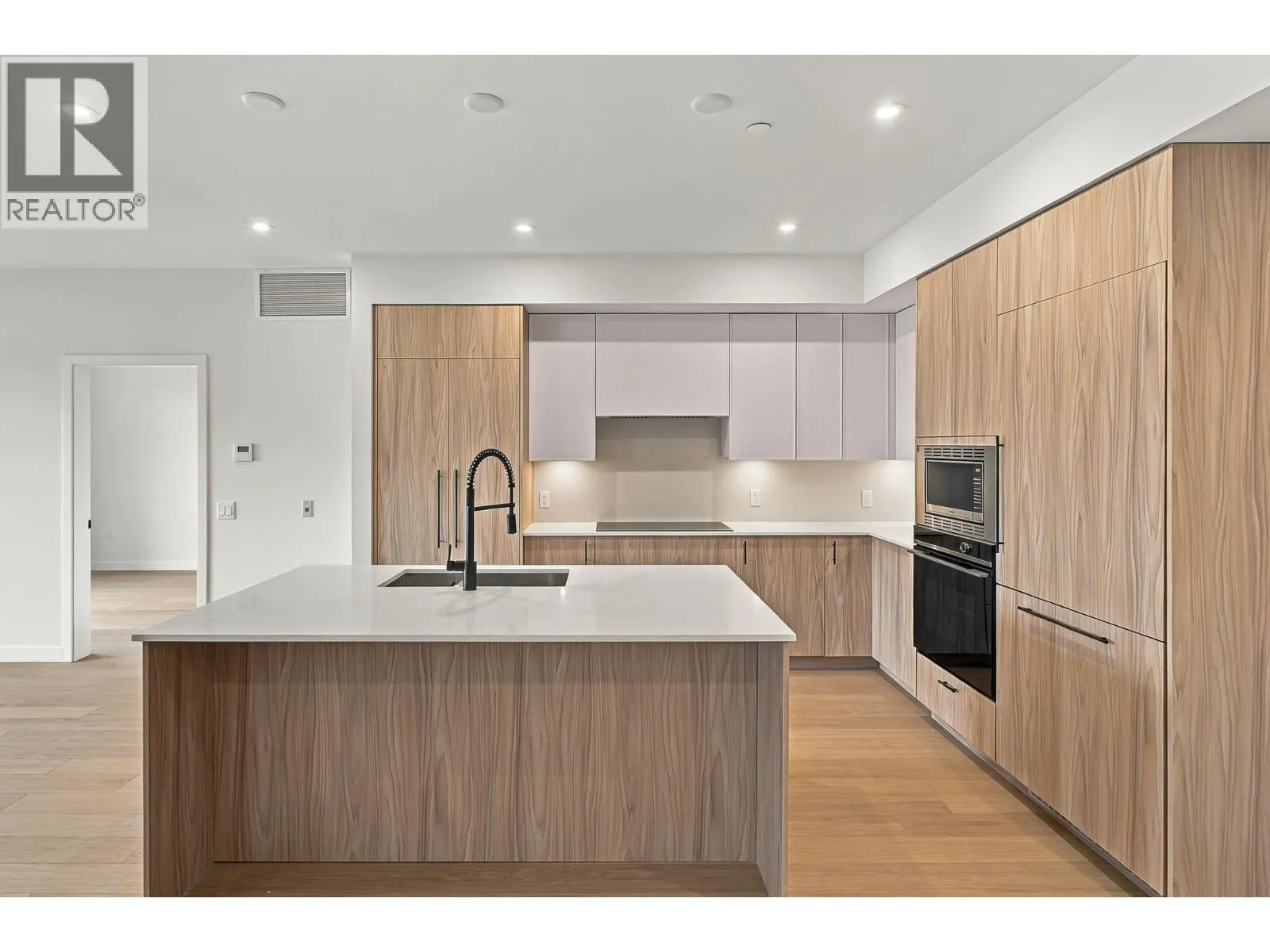 9654 Benchland Drive Unit# 306