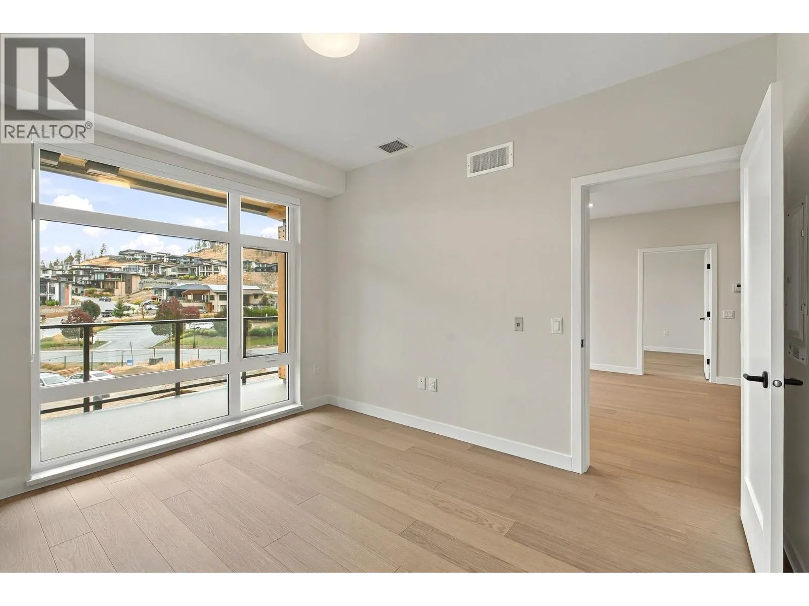 9654 Benchland Drive Unit# 306