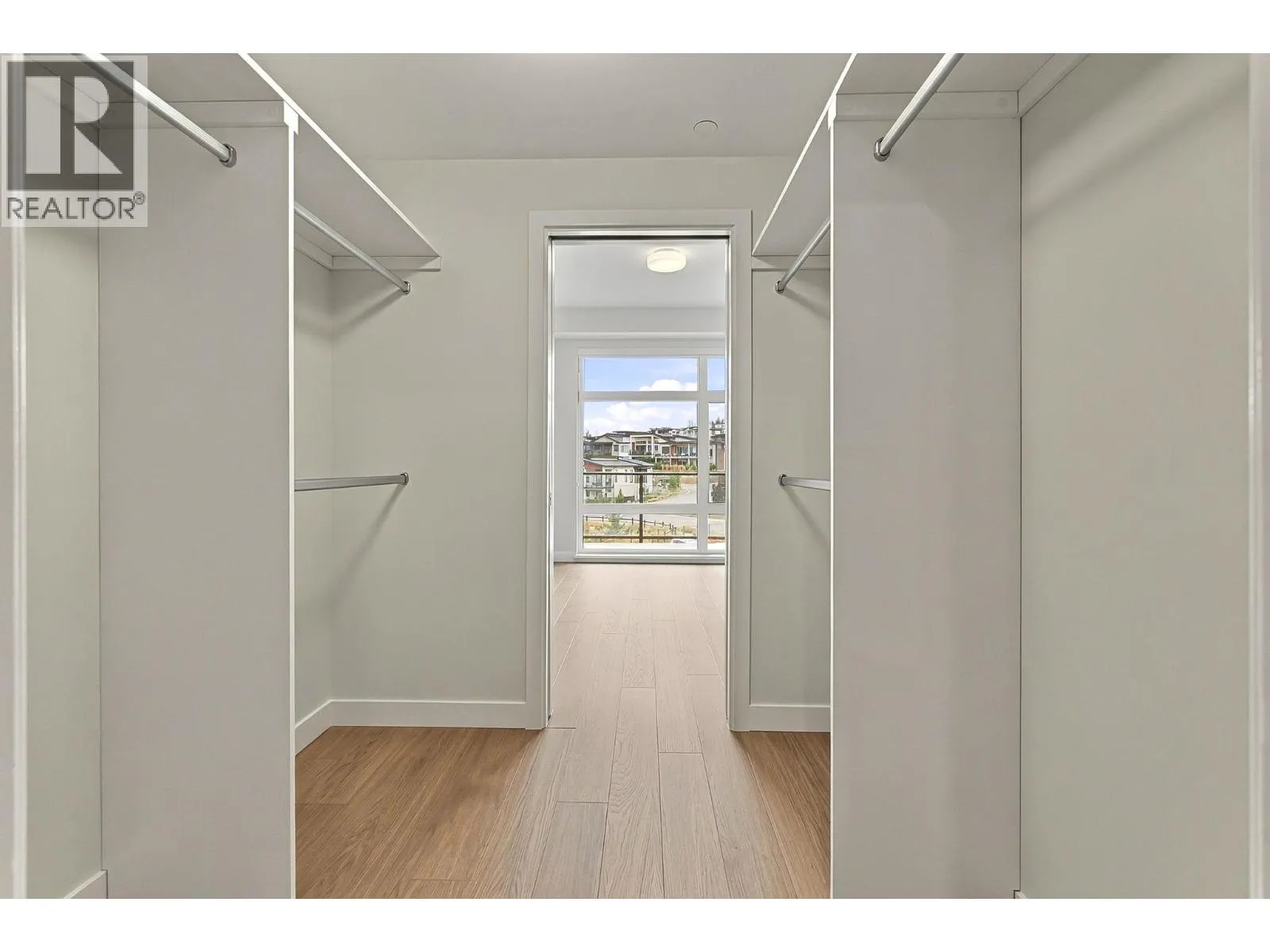 9654 Benchland Drive Unit# 306