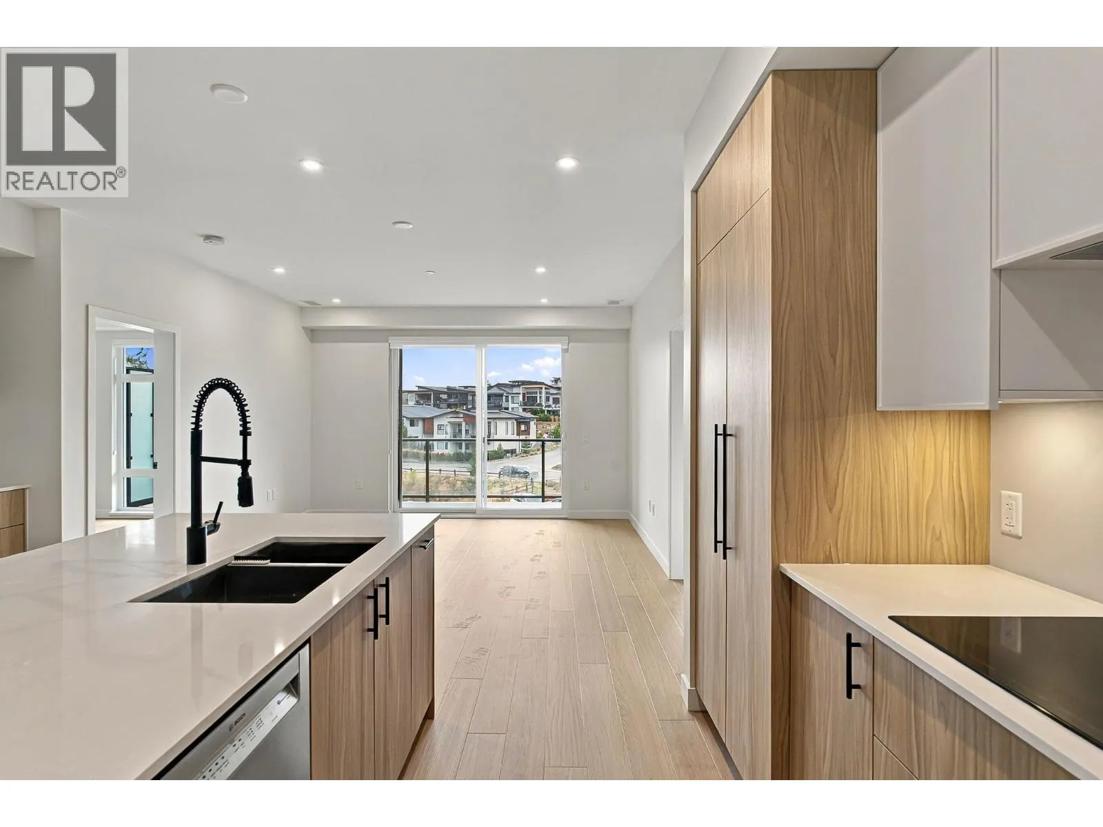 9654 Benchland Drive Unit# 306