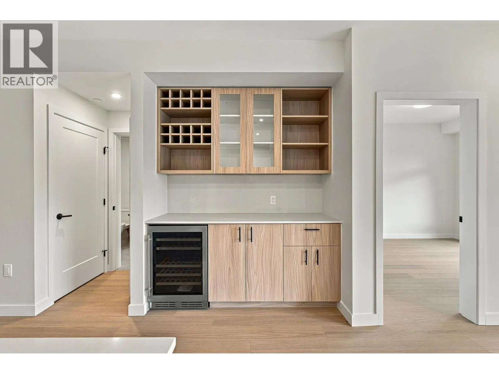 9654 Benchland Drive Unit# 306