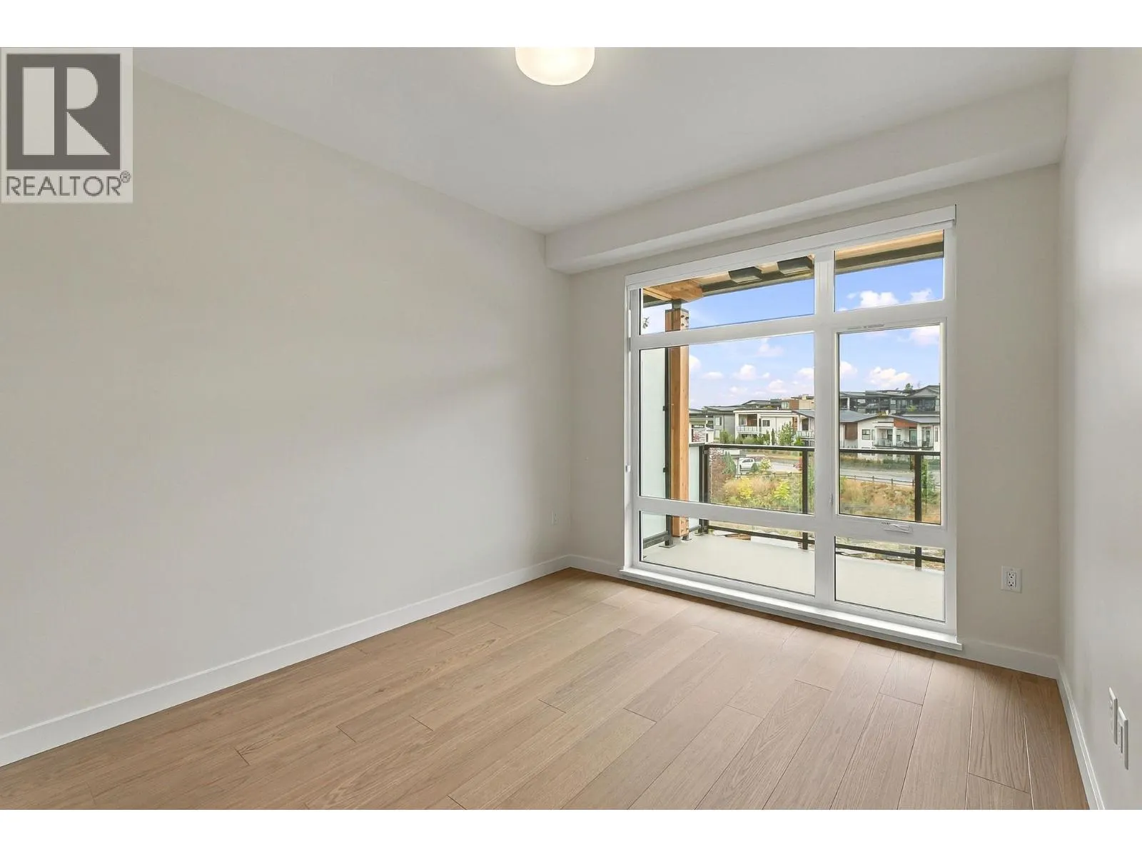 9654 Benchland Drive Unit# 306