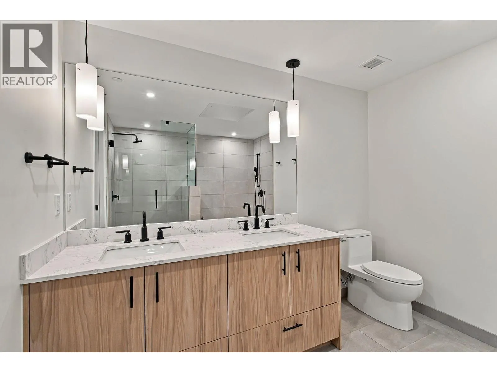 9654 Benchland Drive Unit# 306