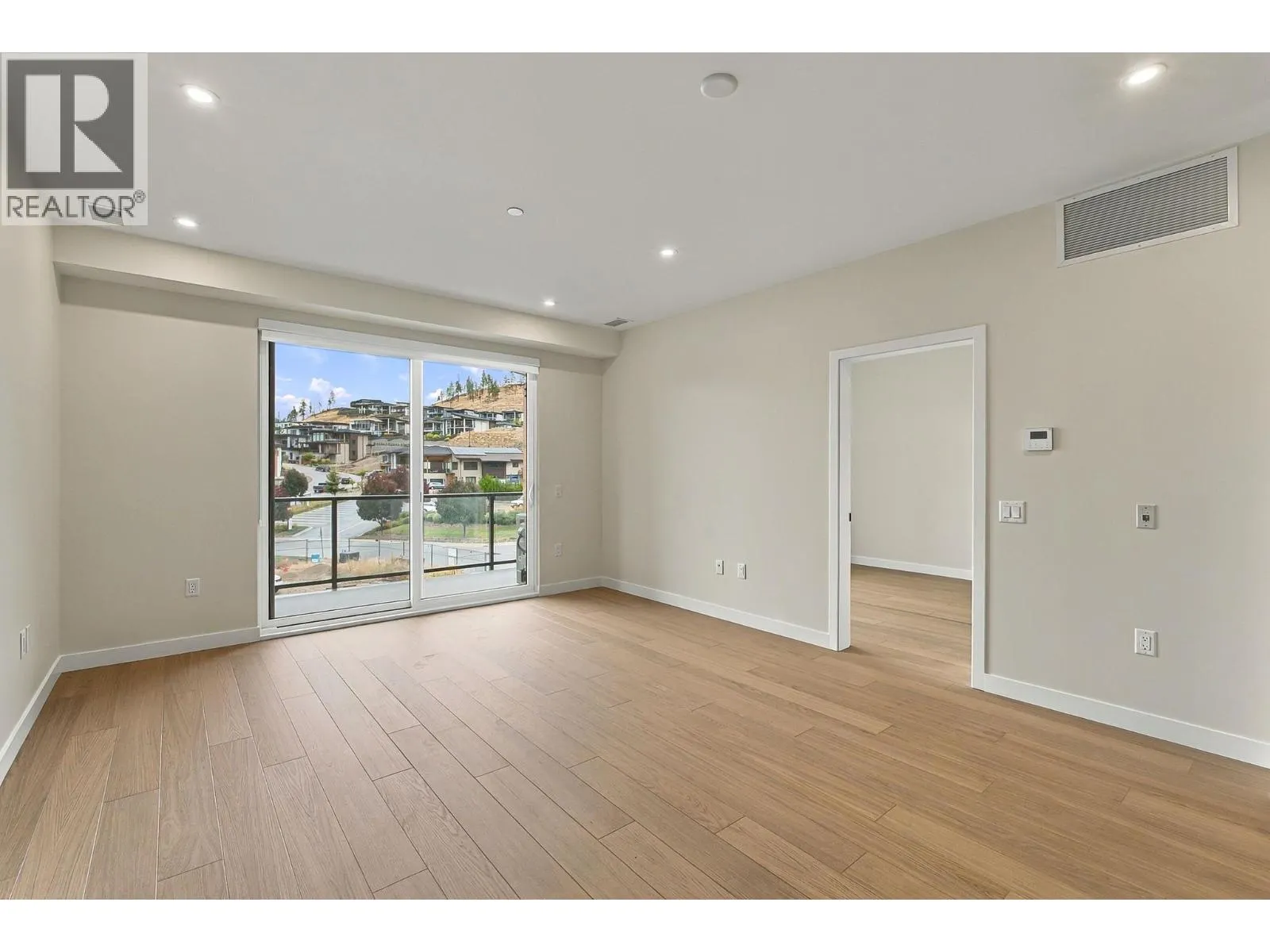 9654 Benchland Drive Unit# 306