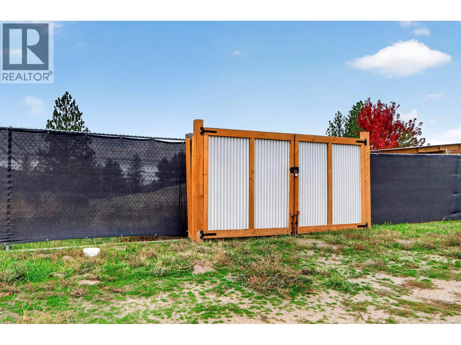 1299 PINEGROVE Road