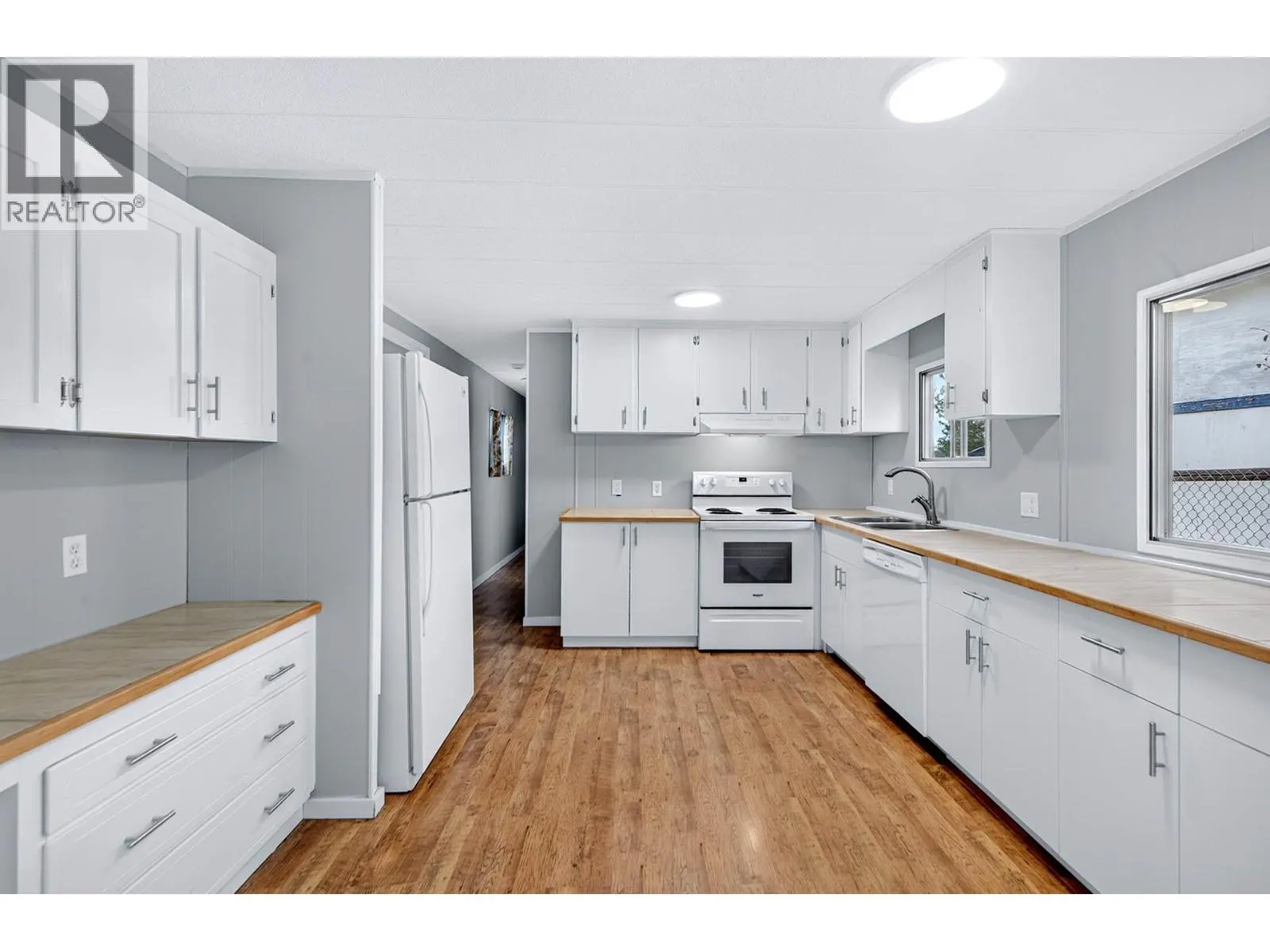 1299 PINEGROVE Road