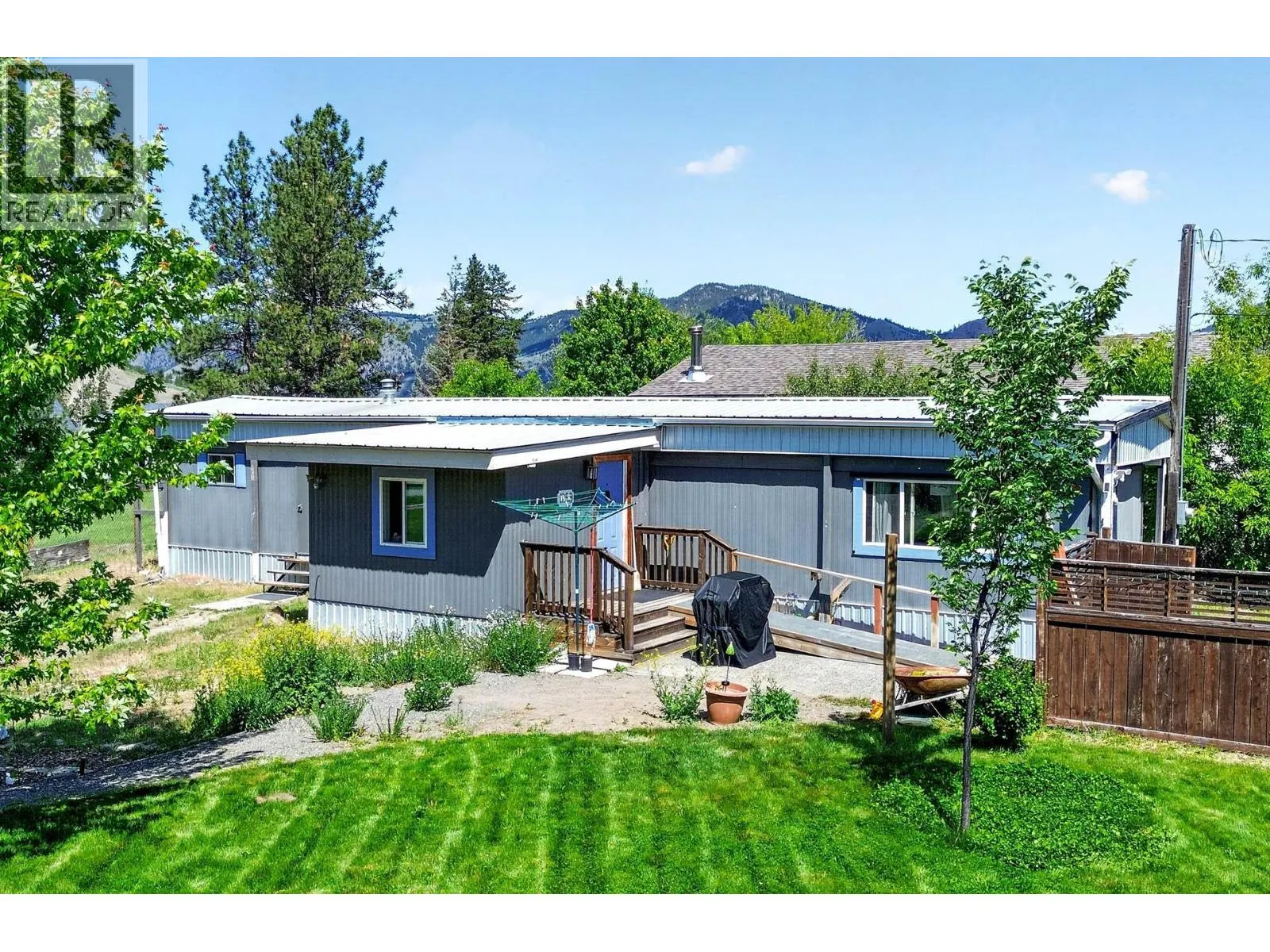 1299 PINEGROVE Road