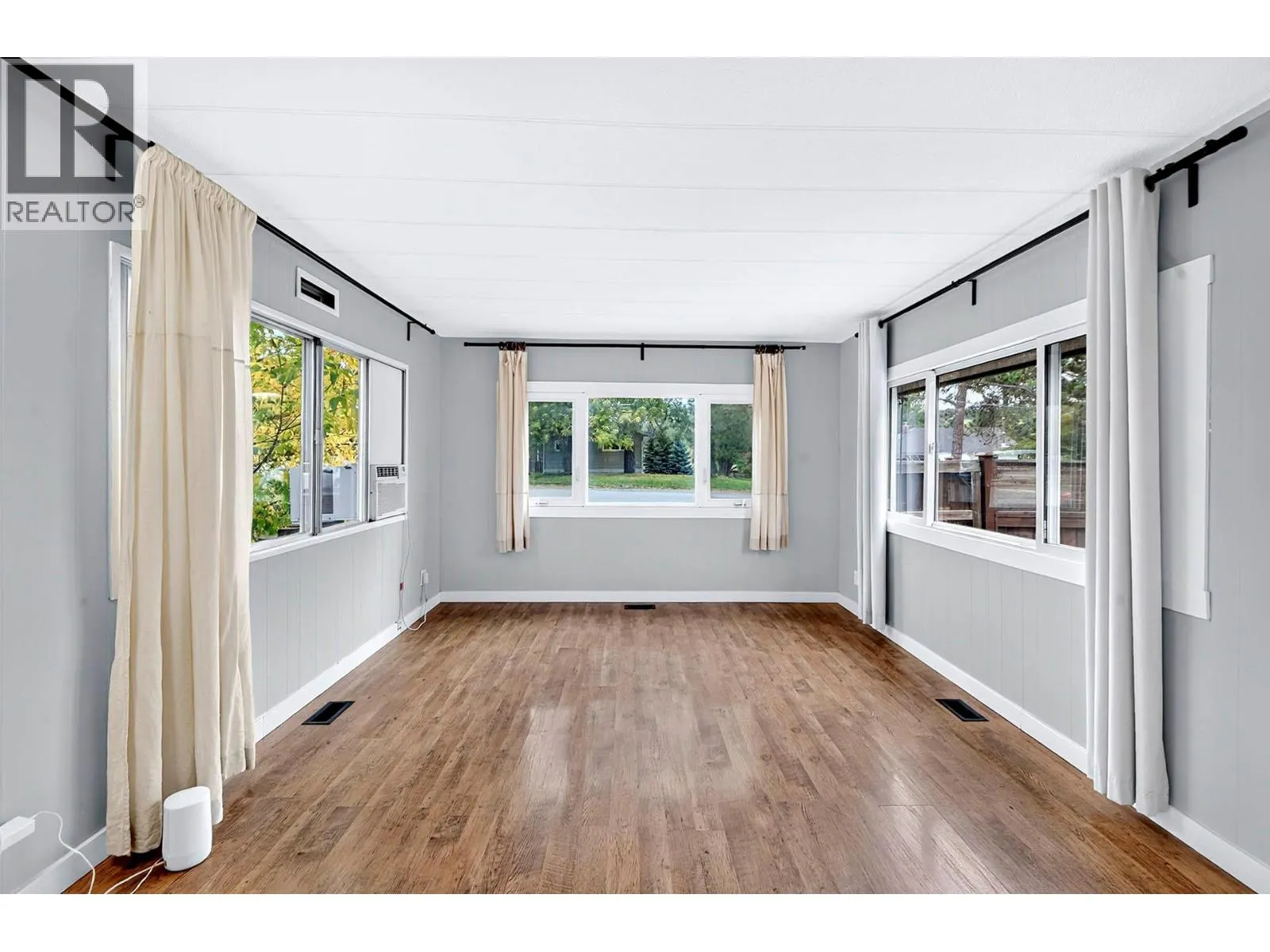 1299 PINEGROVE Road