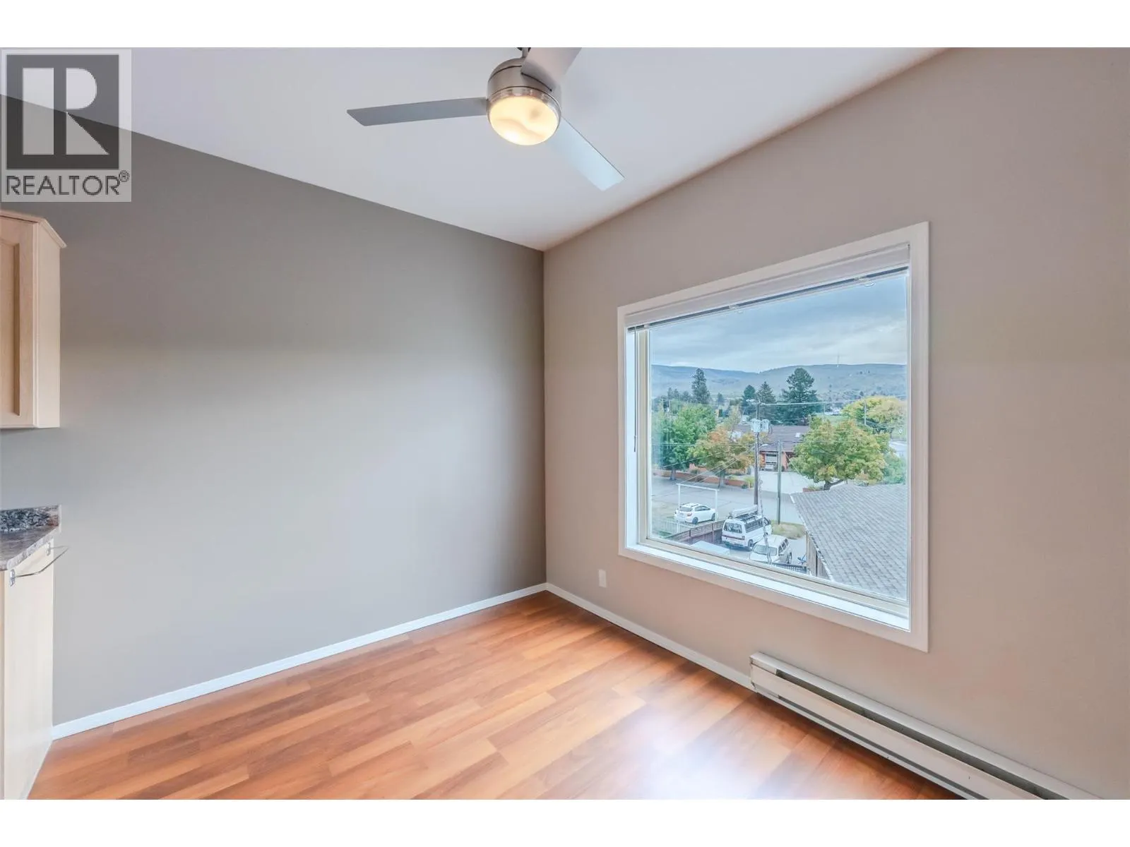 650 MCKINNEY Road Unit# 325