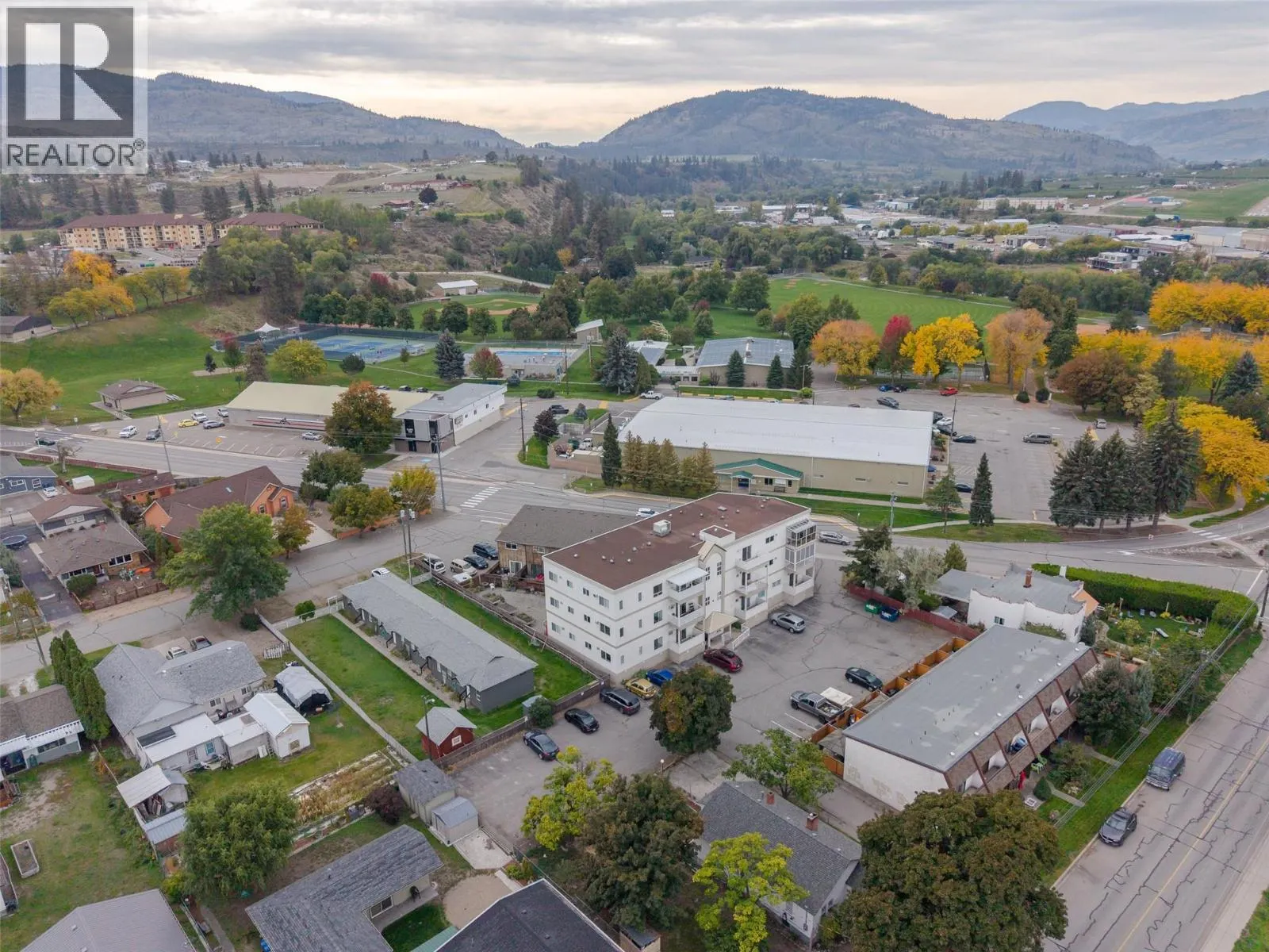 650 MCKINNEY Road Unit# 325