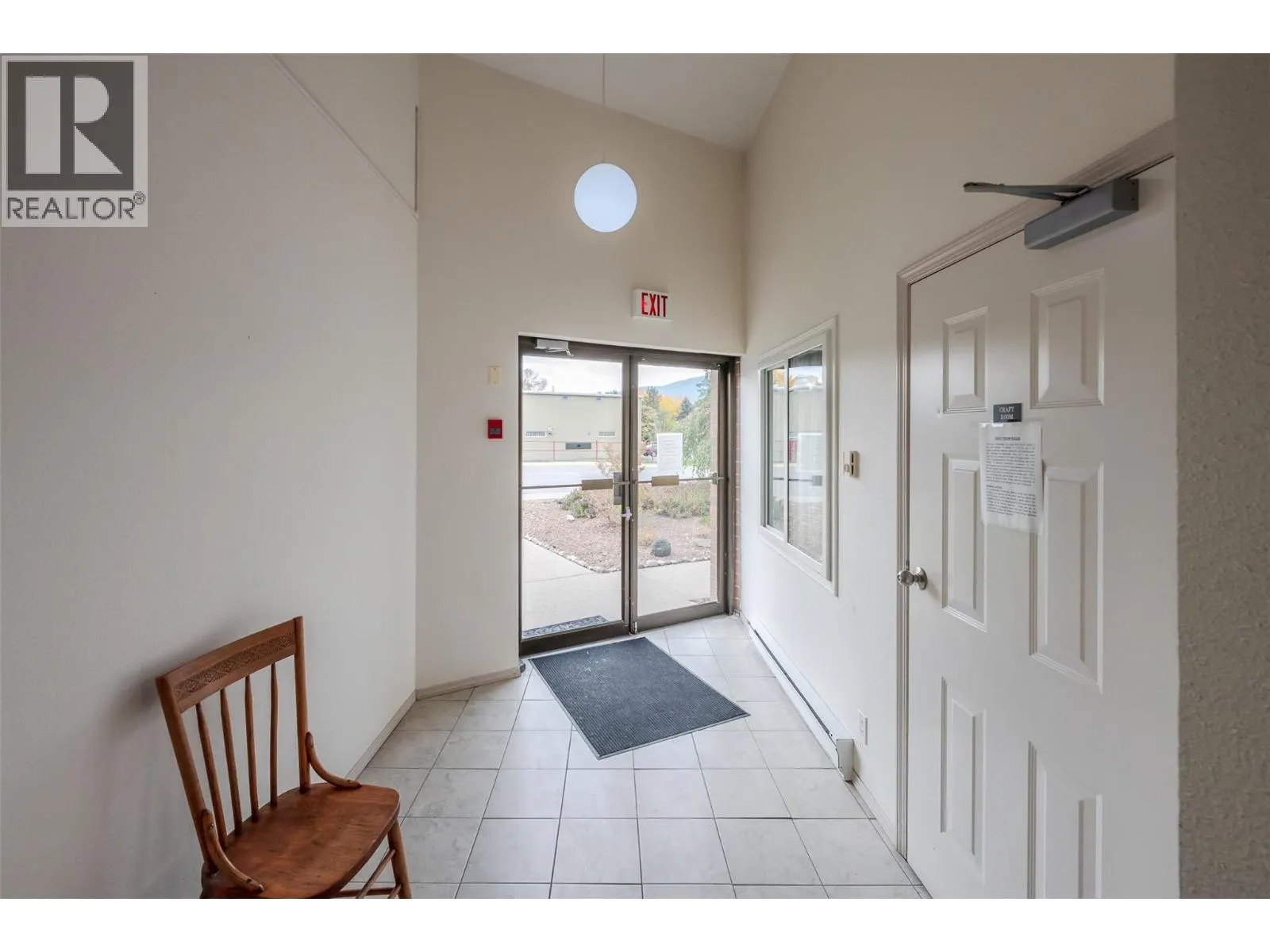 650 MCKINNEY Road Unit# 325