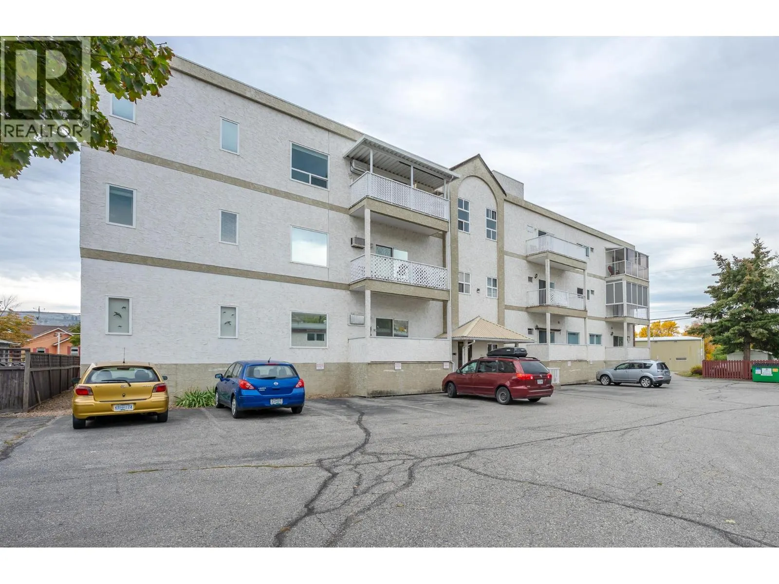 650 MCKINNEY Road Unit# 325