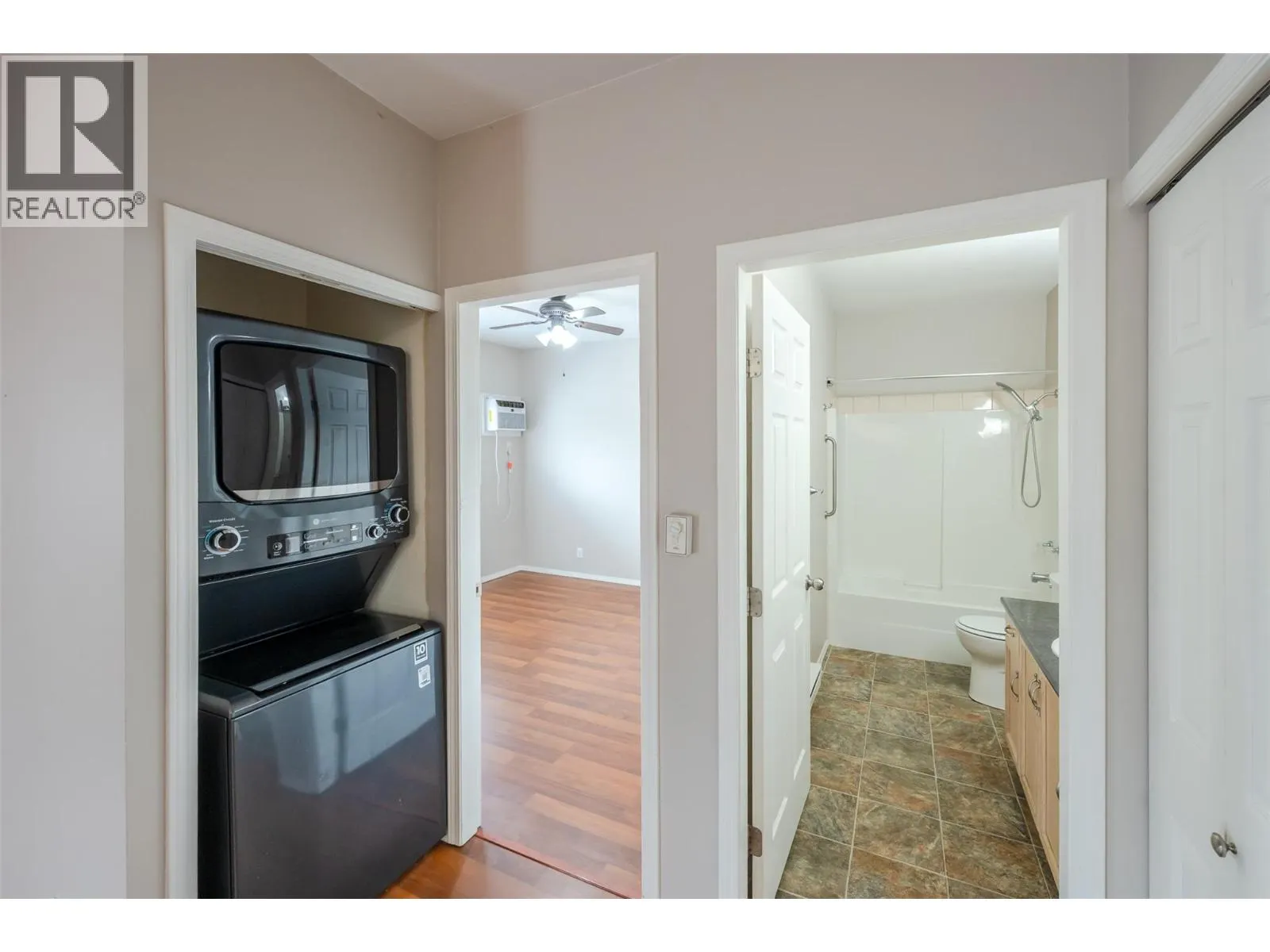 650 MCKINNEY Road Unit# 325