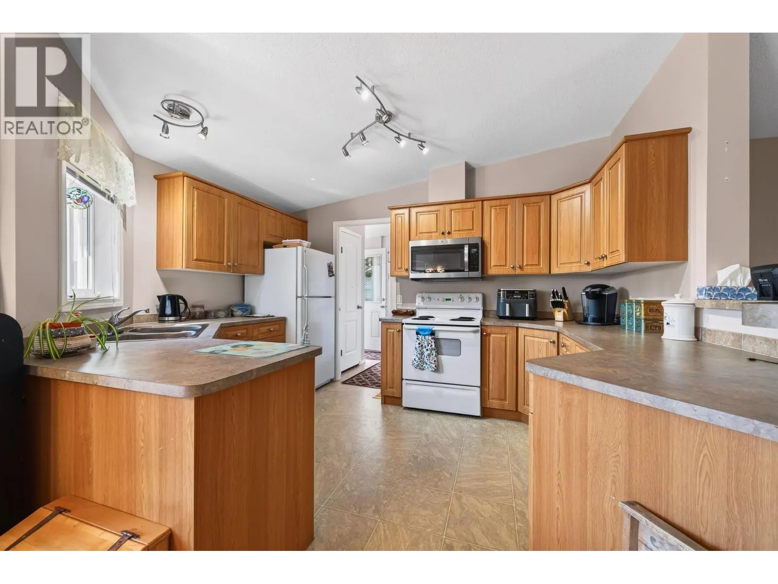 2815 Princeton Kamloops Highway Unit# 36