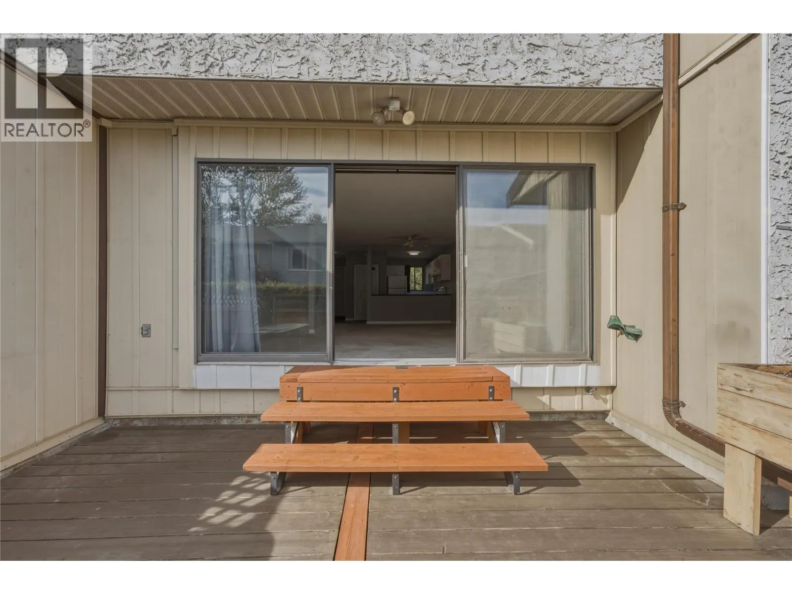 4100 24 Avenue Unit# 103