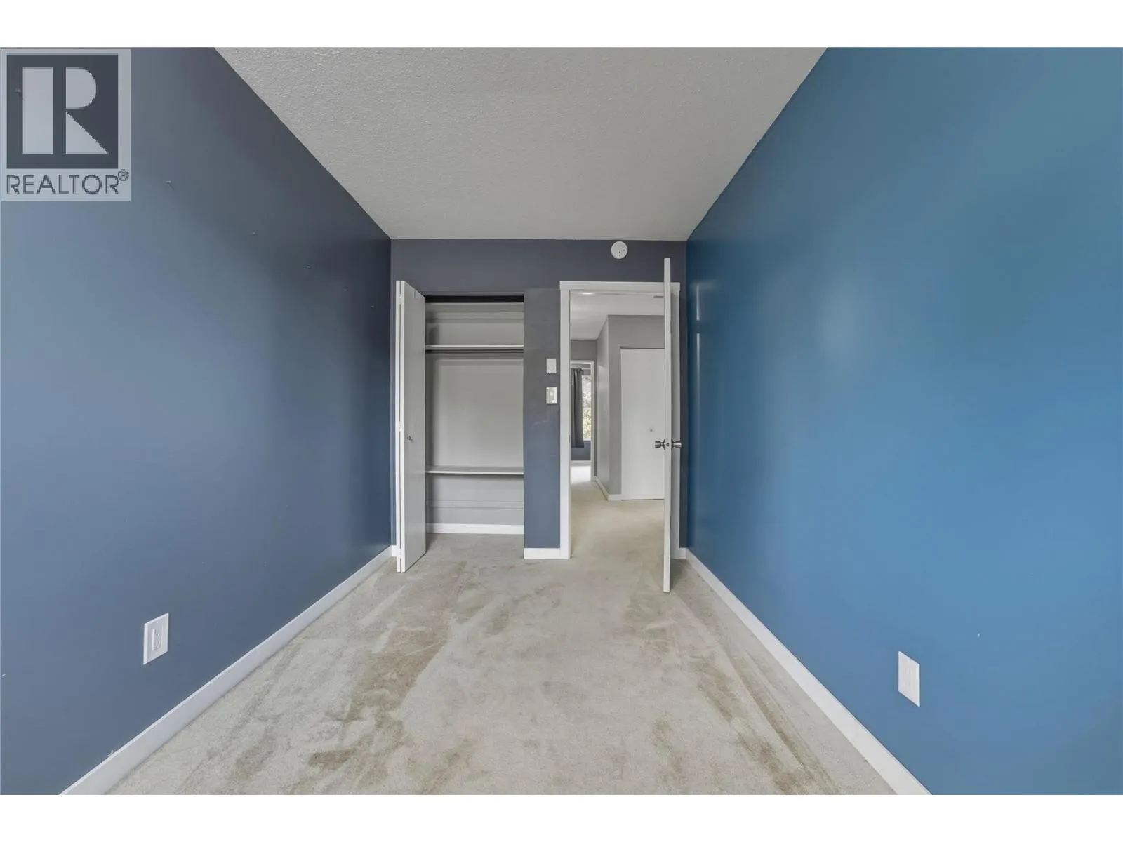 4100 24 Avenue Unit# 103
