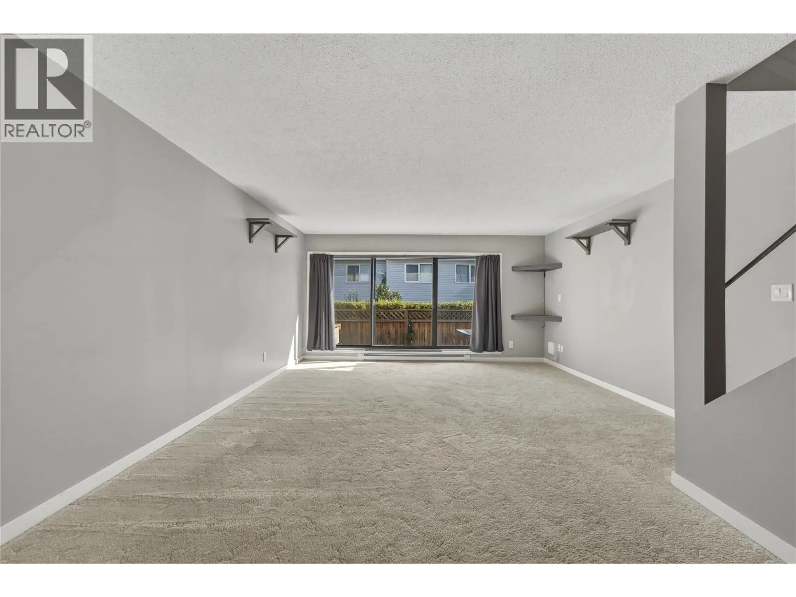 4100 24 Avenue Unit# 103