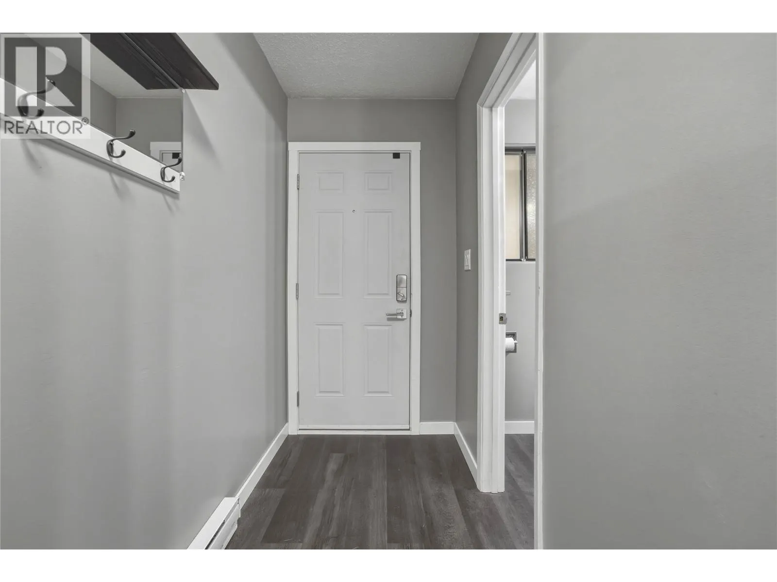 4100 24 Avenue Unit# 103