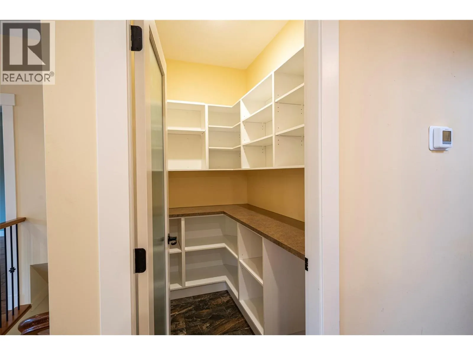2444 York Avenue Unit# 32