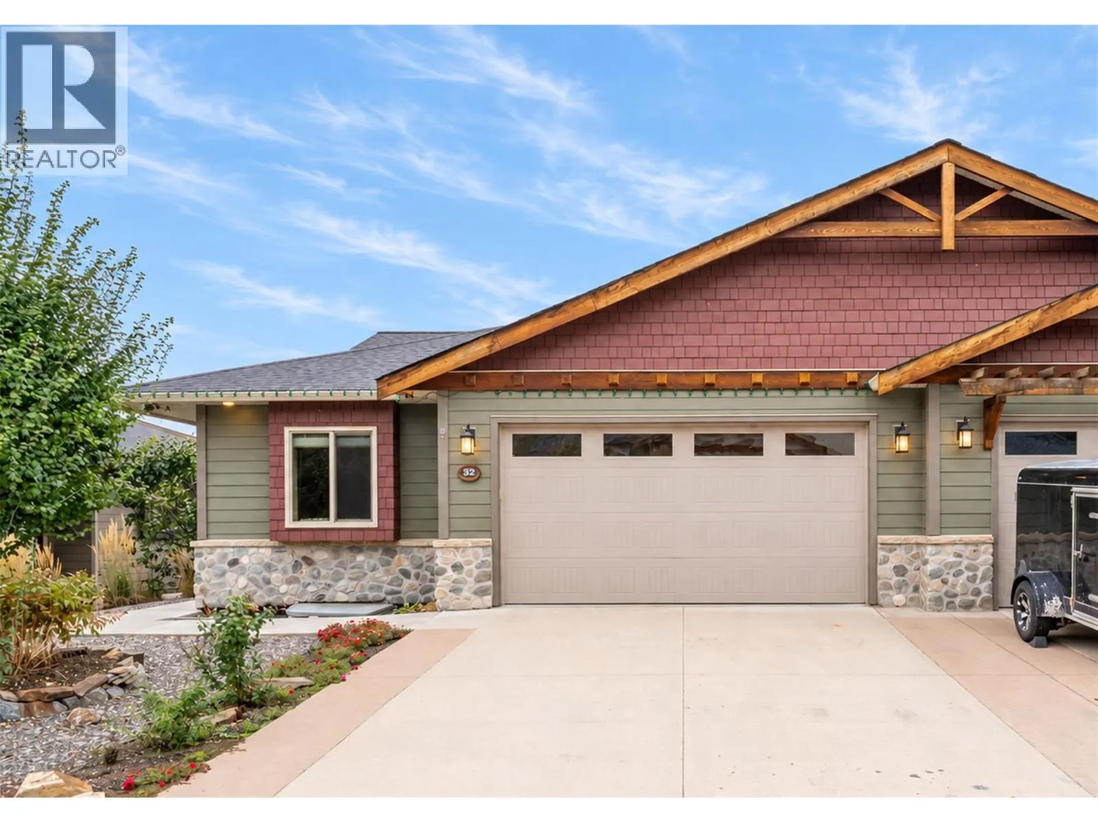 2444 York Avenue Unit# 32