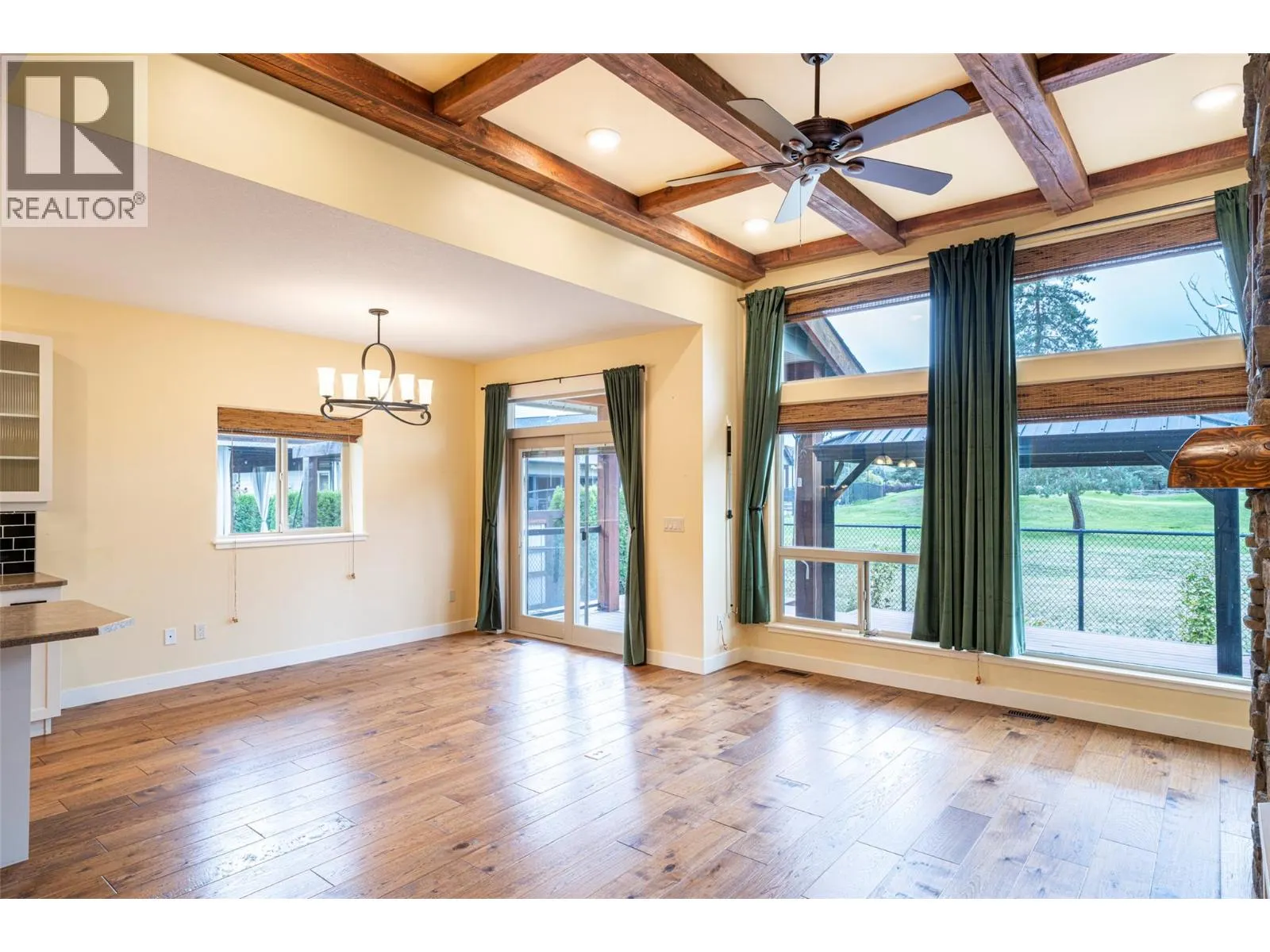 2444 York Avenue Unit# 32