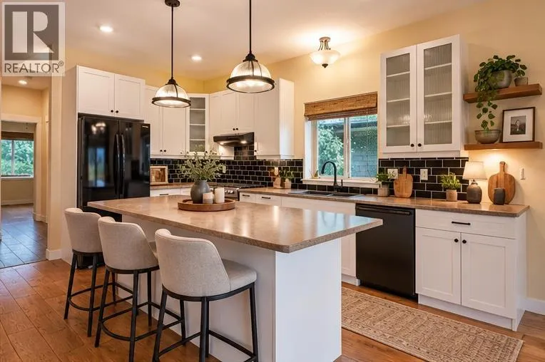 2444 York Avenue Unit# 32