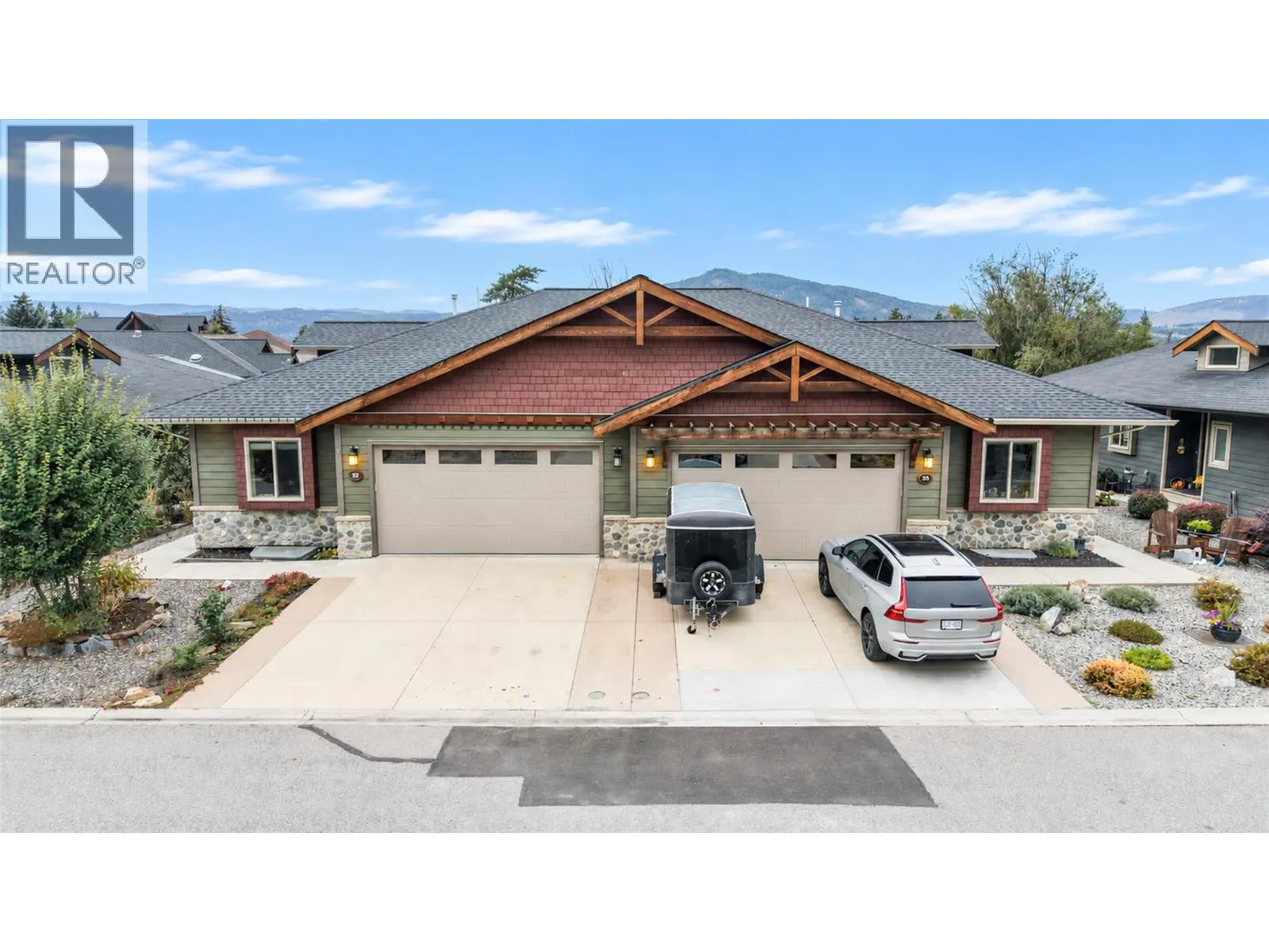 2444 York Avenue Unit# 32