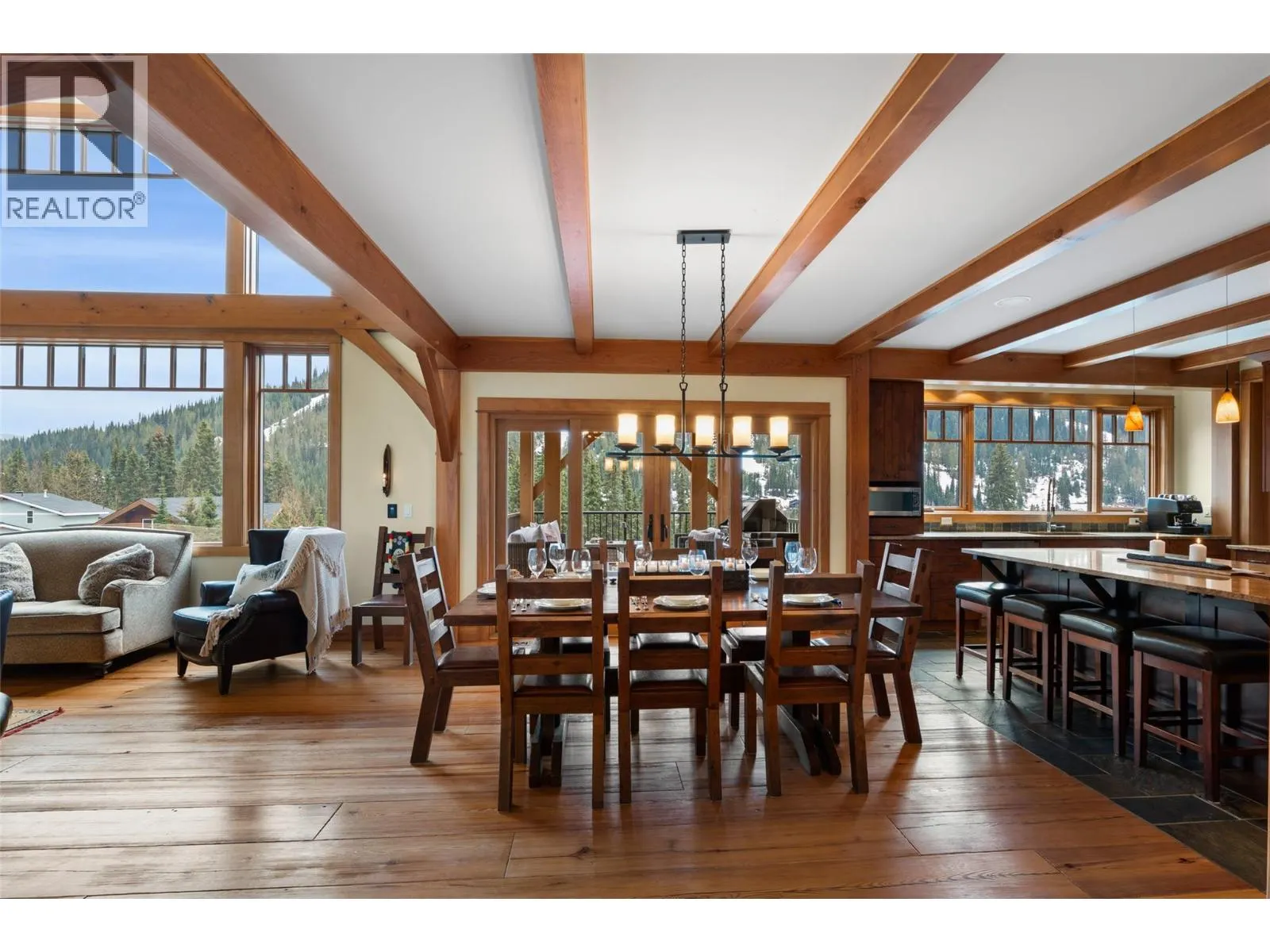 2217 Sunburst Drive