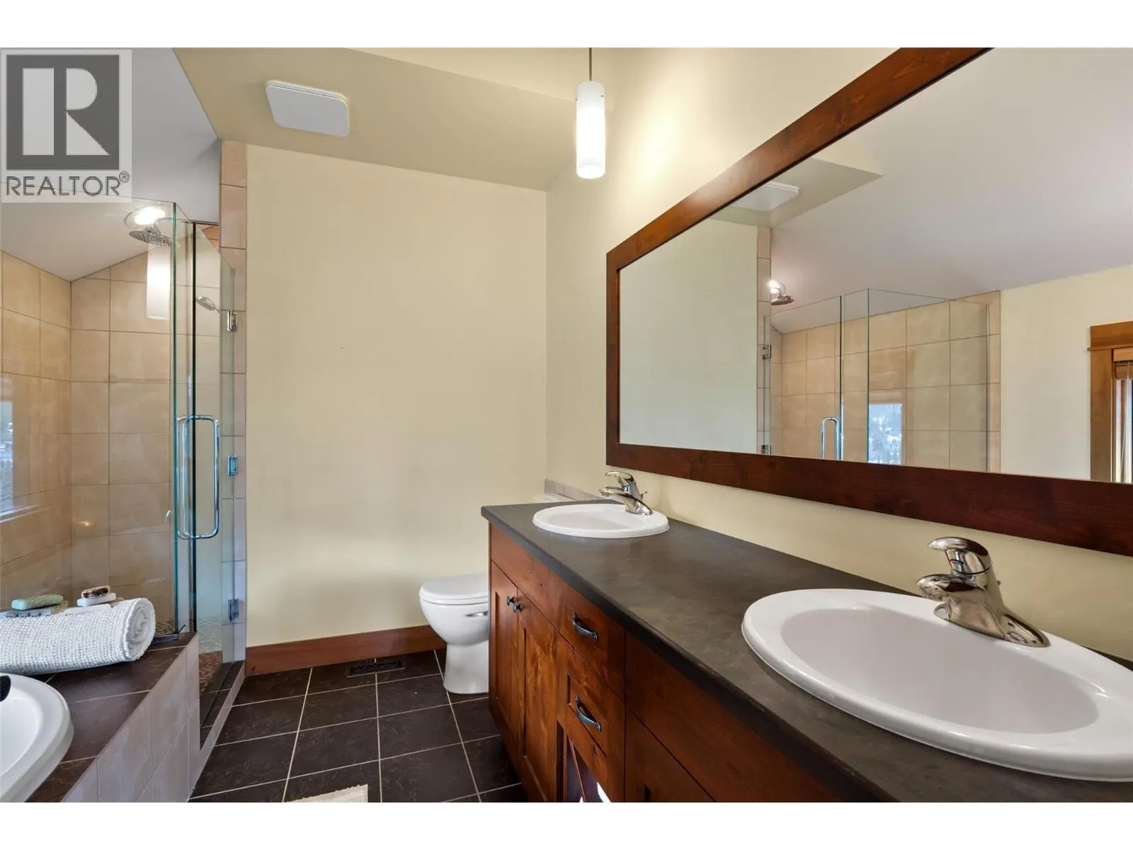 2217 Sunburst Drive