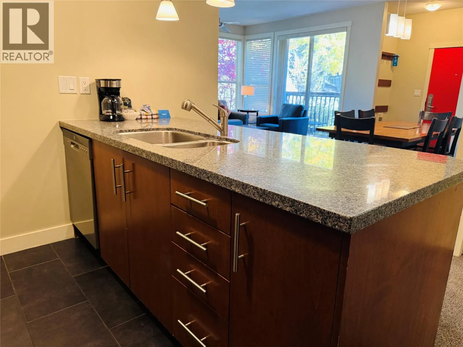 2049 SUMMIT Drive Unit# 215 D