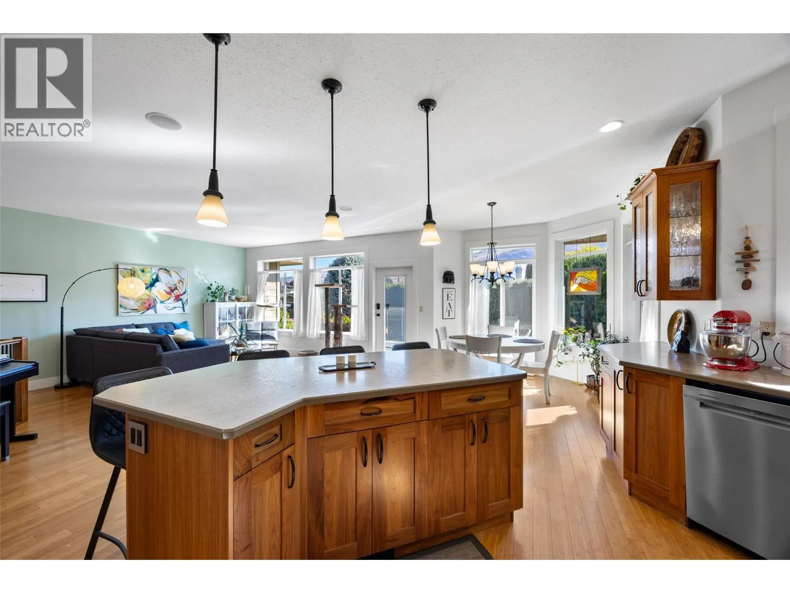 3187 Wawn Court