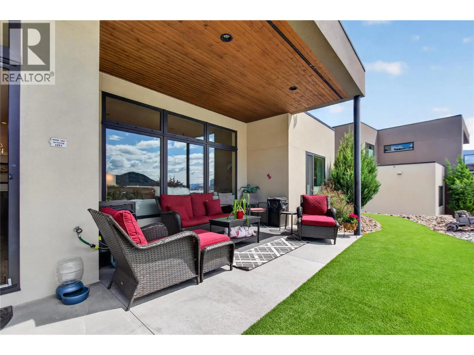 121 Ridge Park