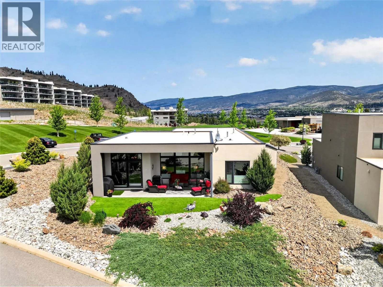 121 Ridge Park