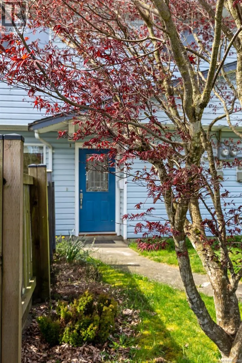 B 345 Menzies Ave