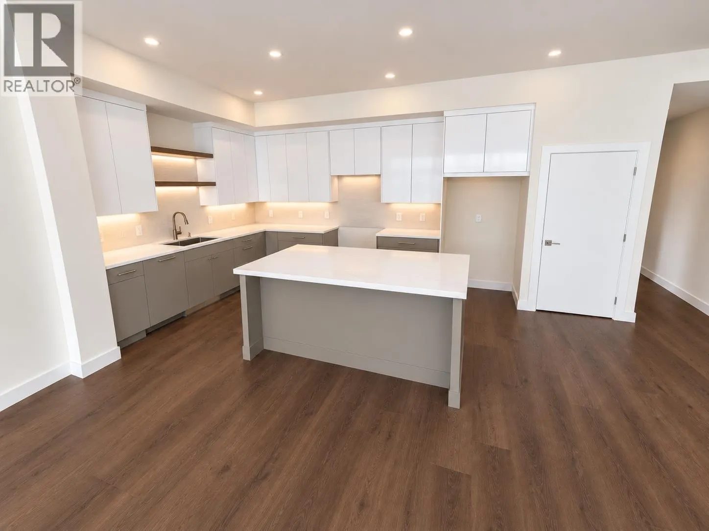 3748 Morningside Drive