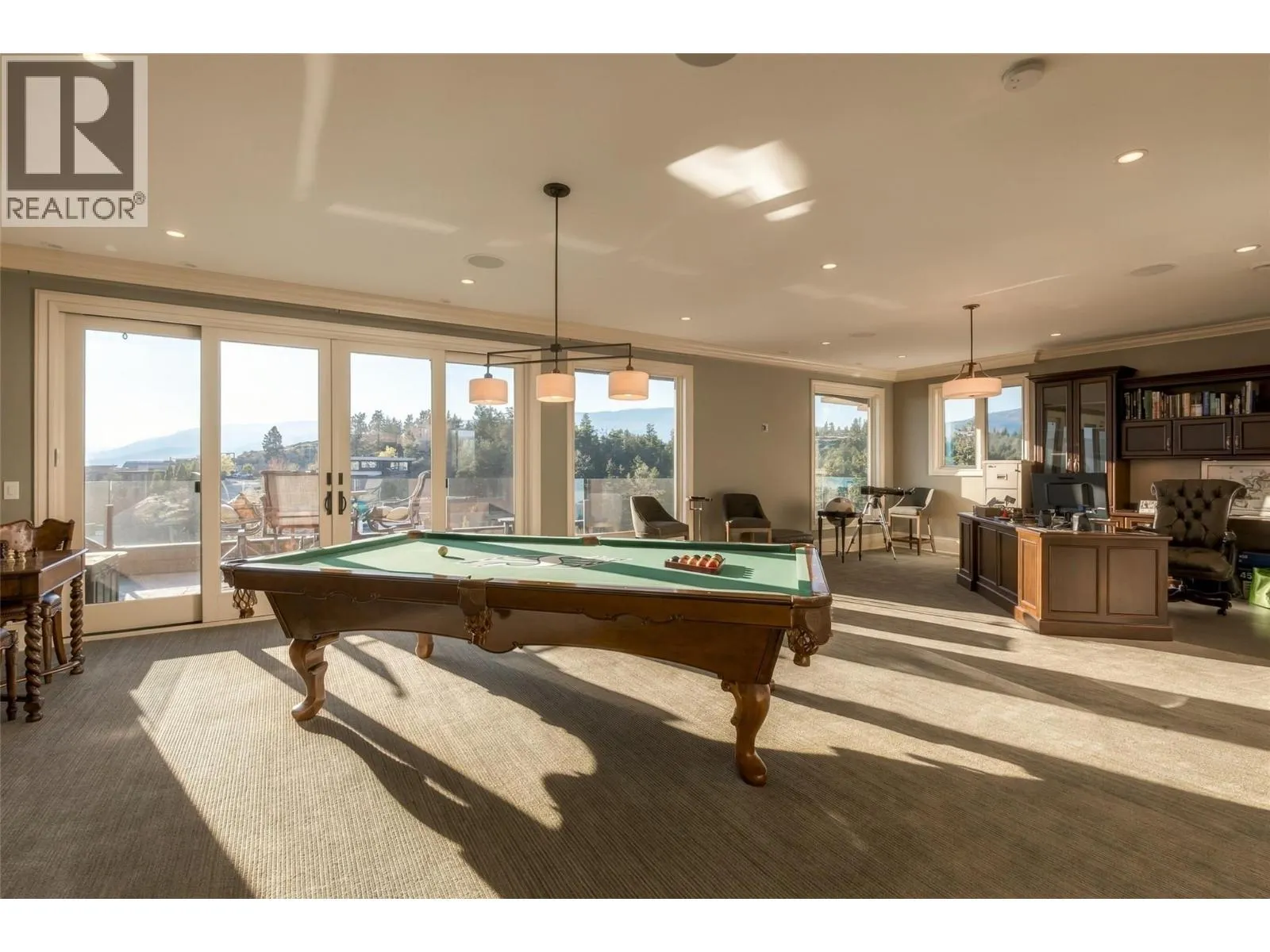706 Highpointe Court