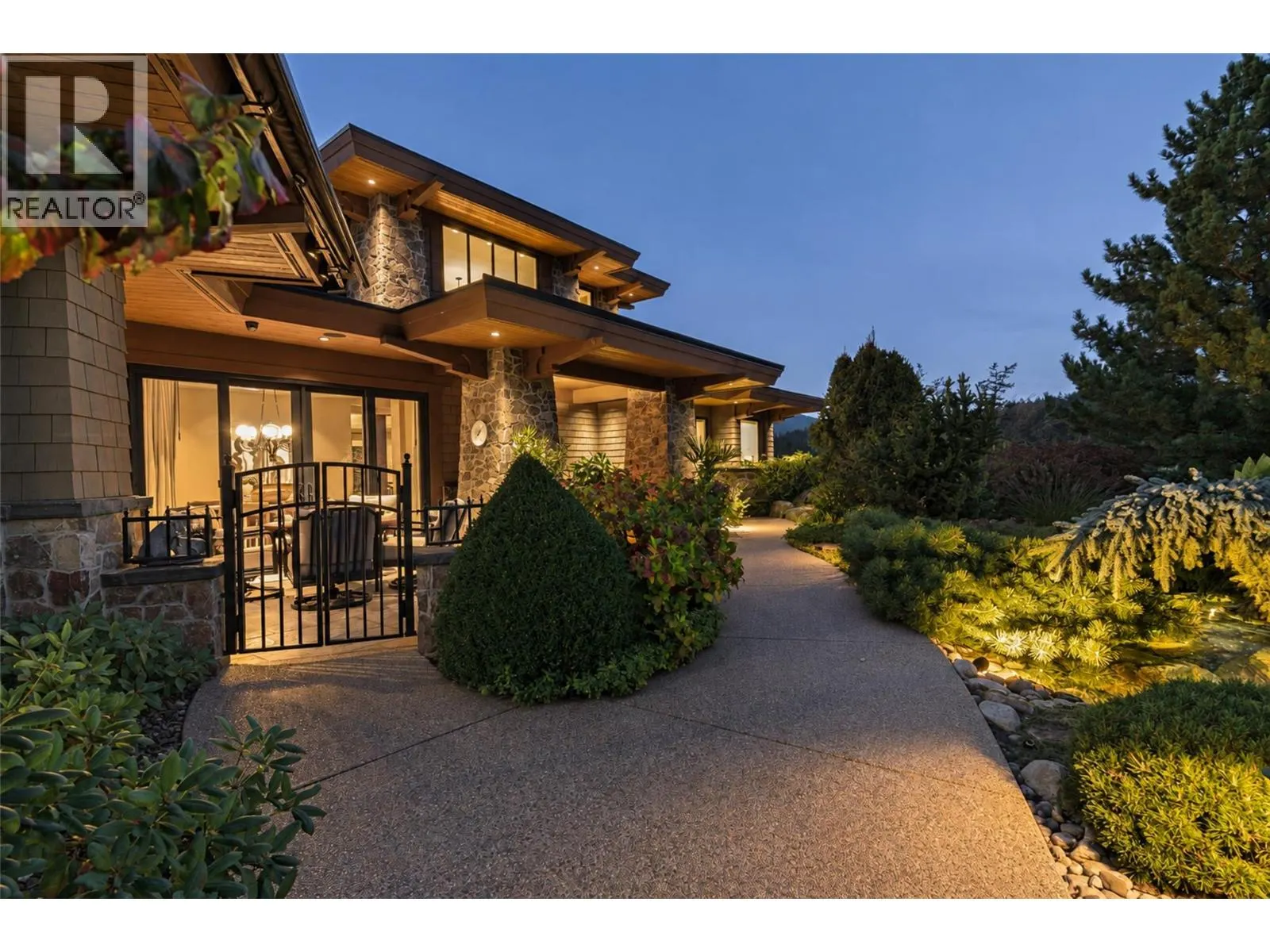 706 Highpointe Court