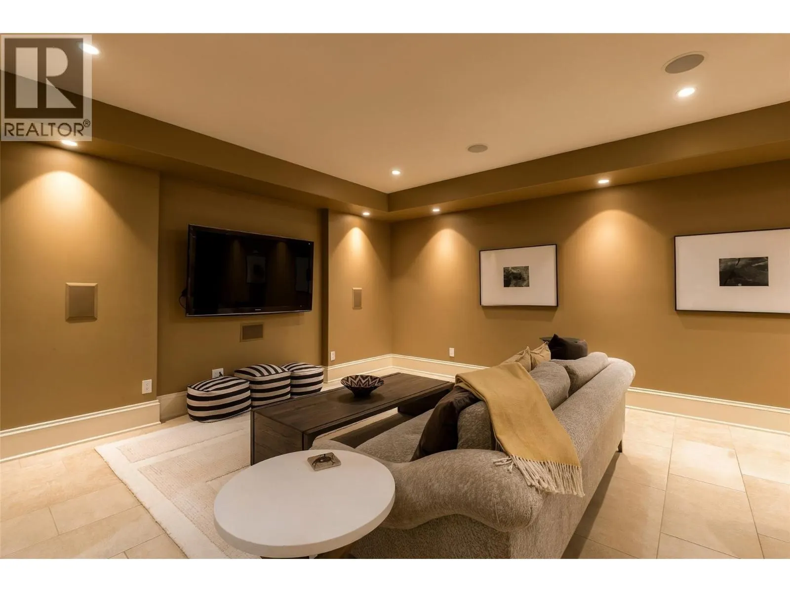 706 Highpointe Court