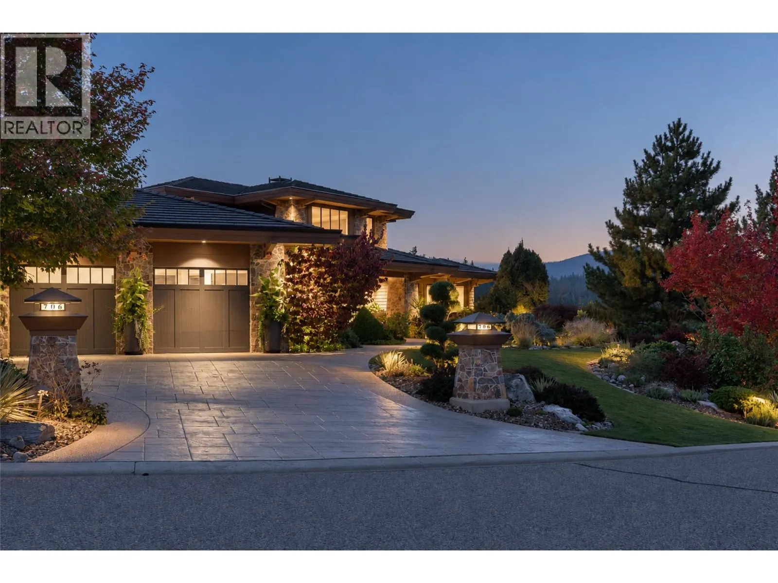 706 Highpointe Court