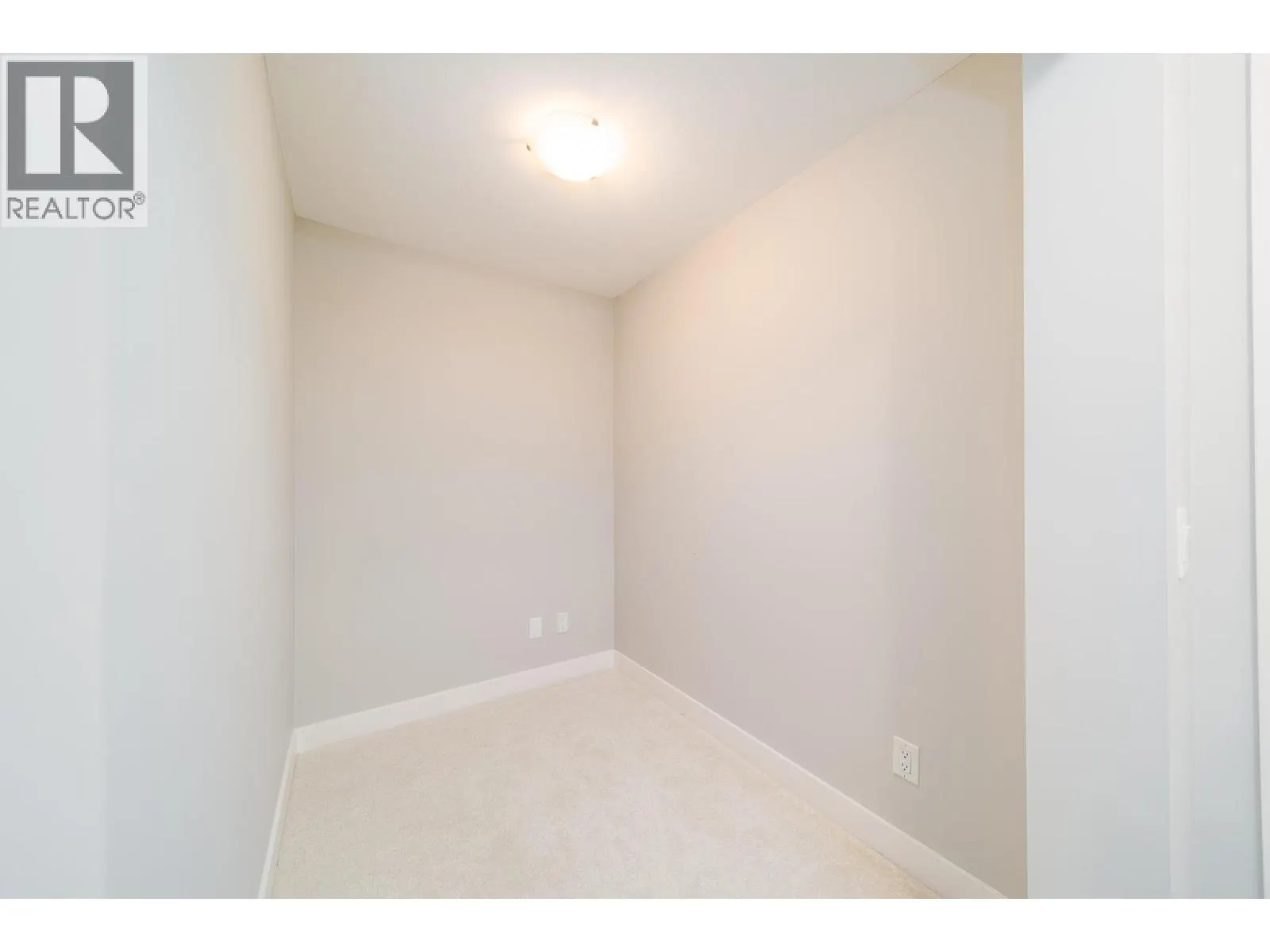 1099 Sunset Drive Unit# 224