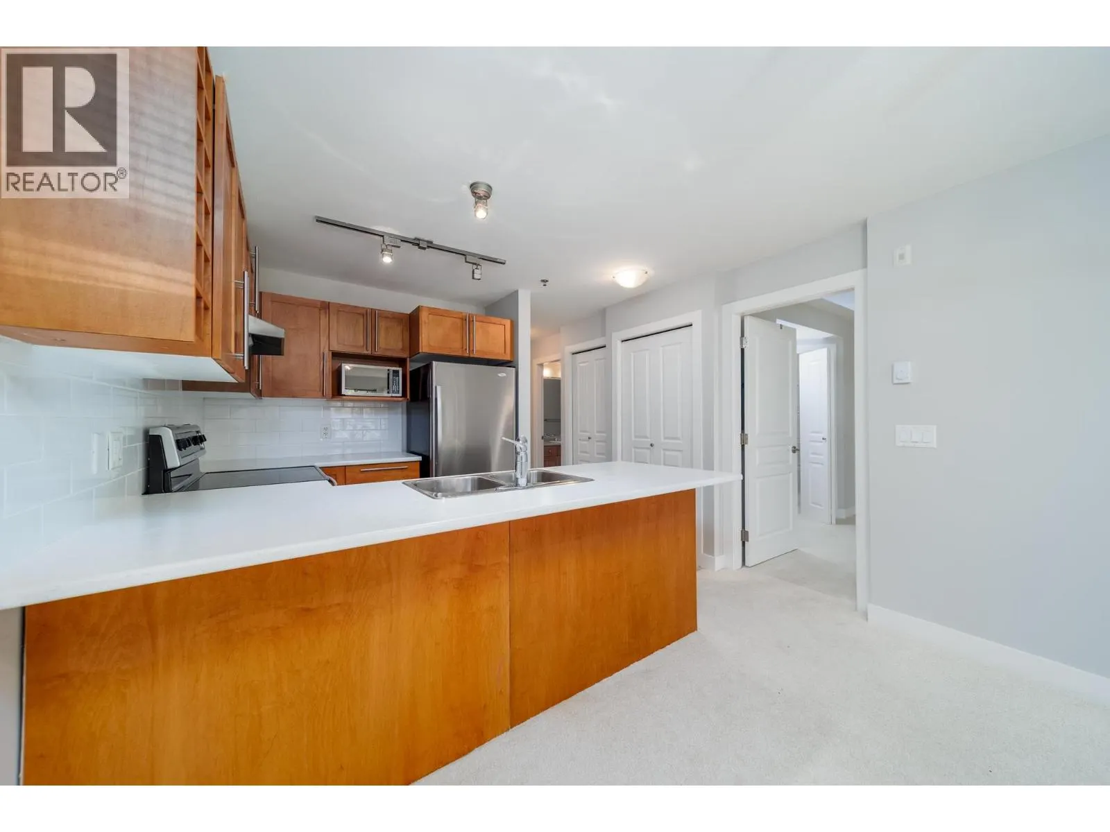 1099 Sunset Drive Unit# 224